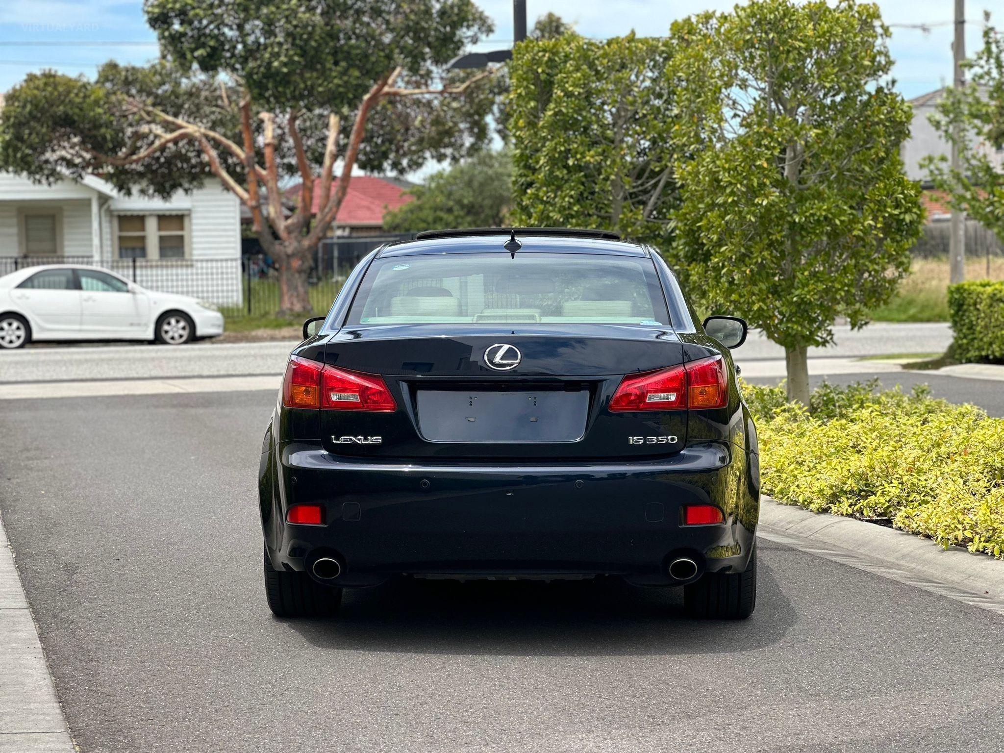 LEXUS IS350