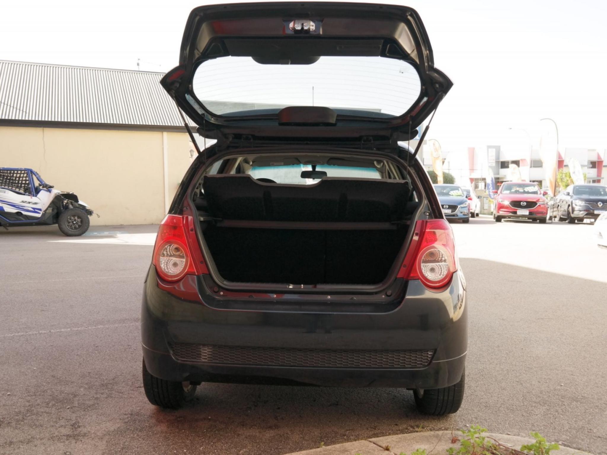 Holden Barina