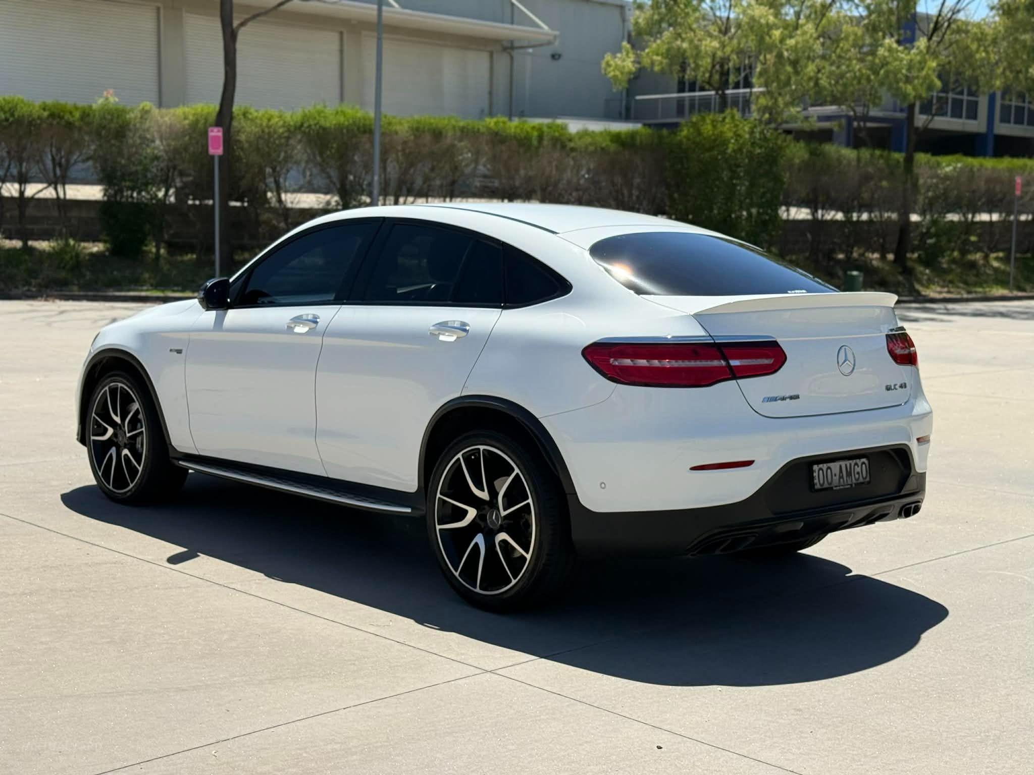 MERCEDES-BENZ GLC
