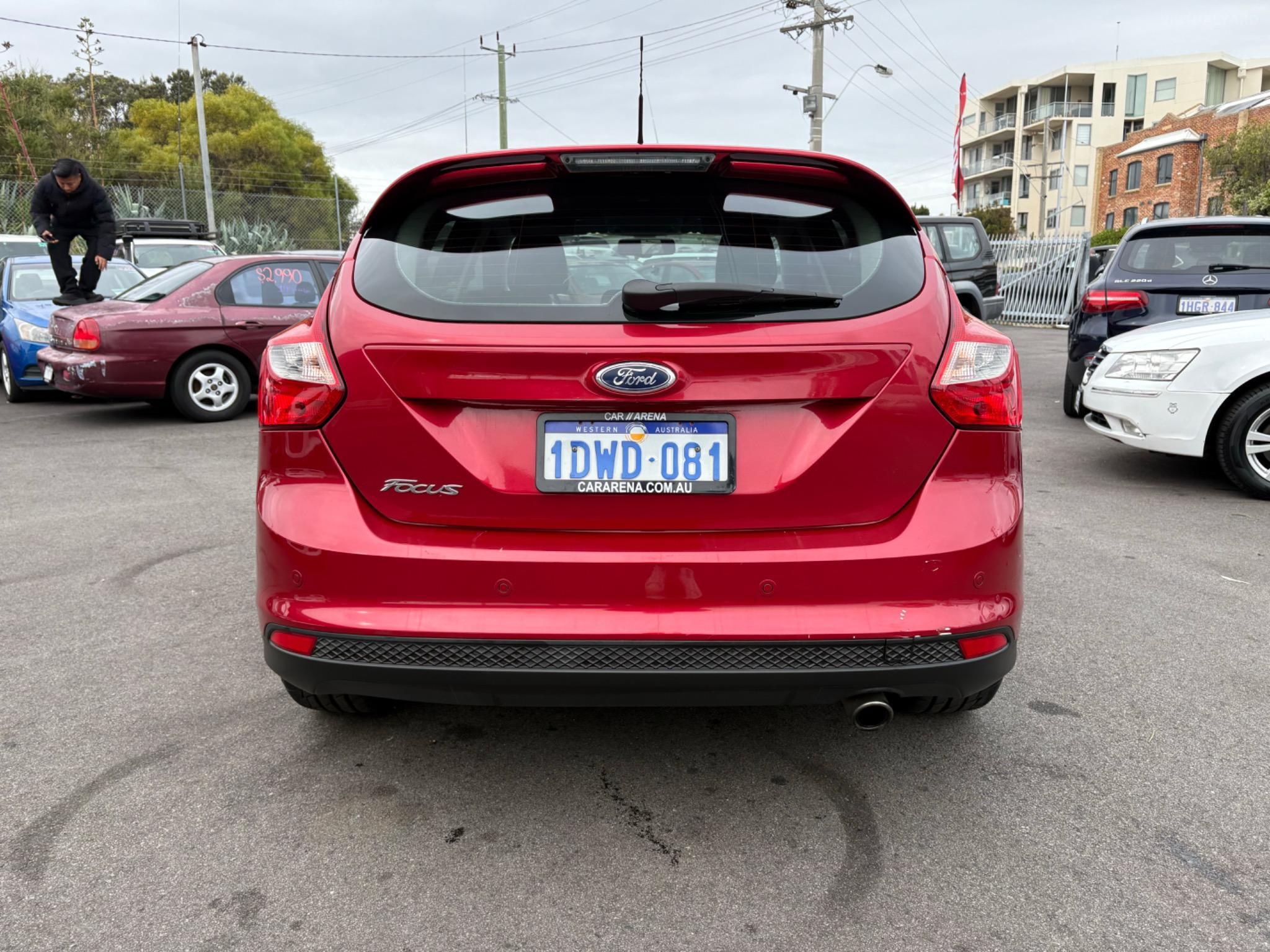 FORD FOCUS