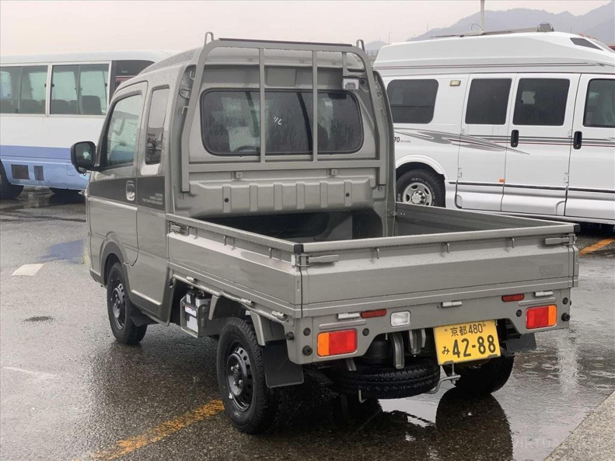 SUZUKI CARRY