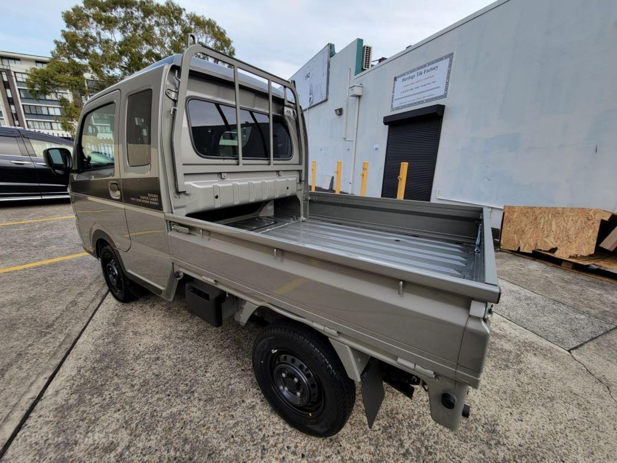 SUZUKI CARRY