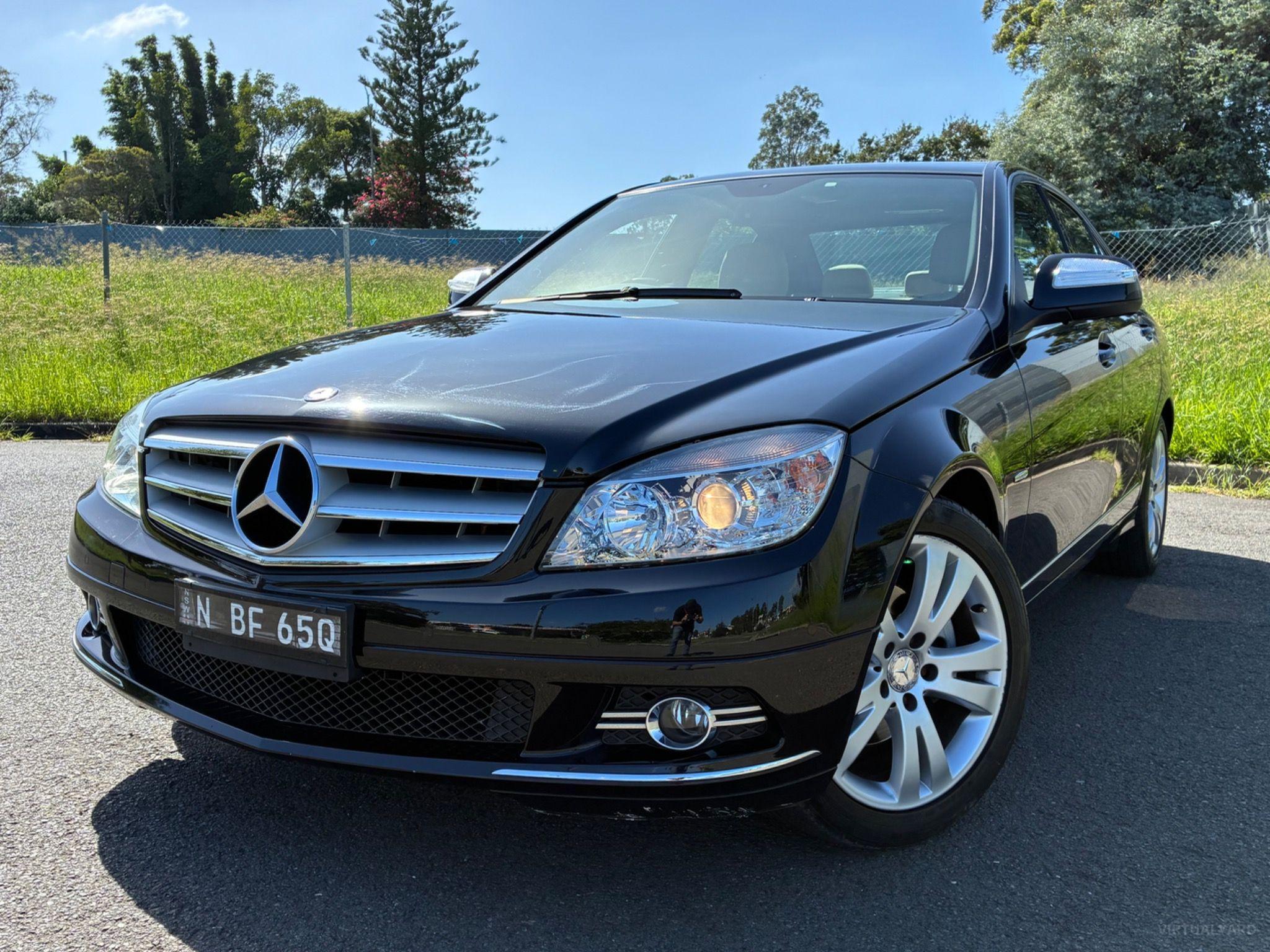 MERCEDES-BENZ C200