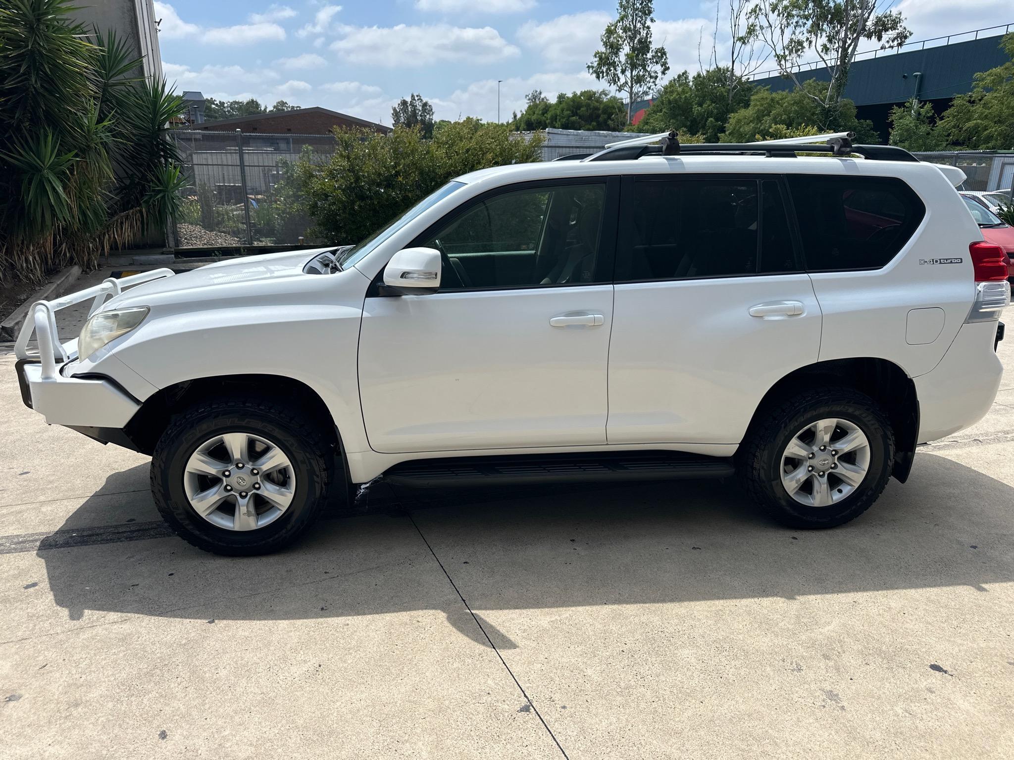 TOYOTA LANDCRUISER PRADO KDJ150R GXL WAGON 7ST 5DR SPTS AUTO 5SP, 4X4 3.0DT image 17