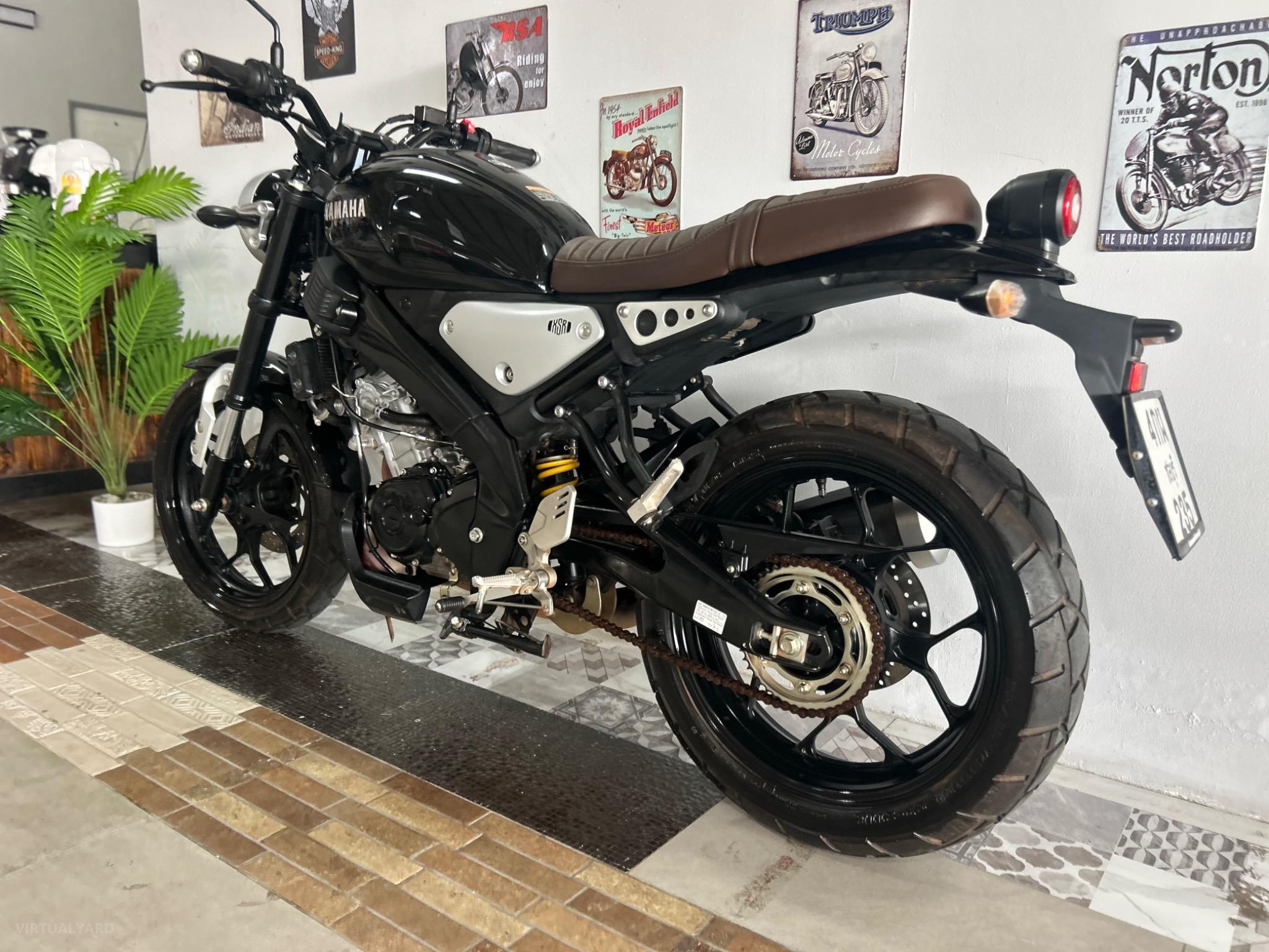 YAMAHA XSR 155 
