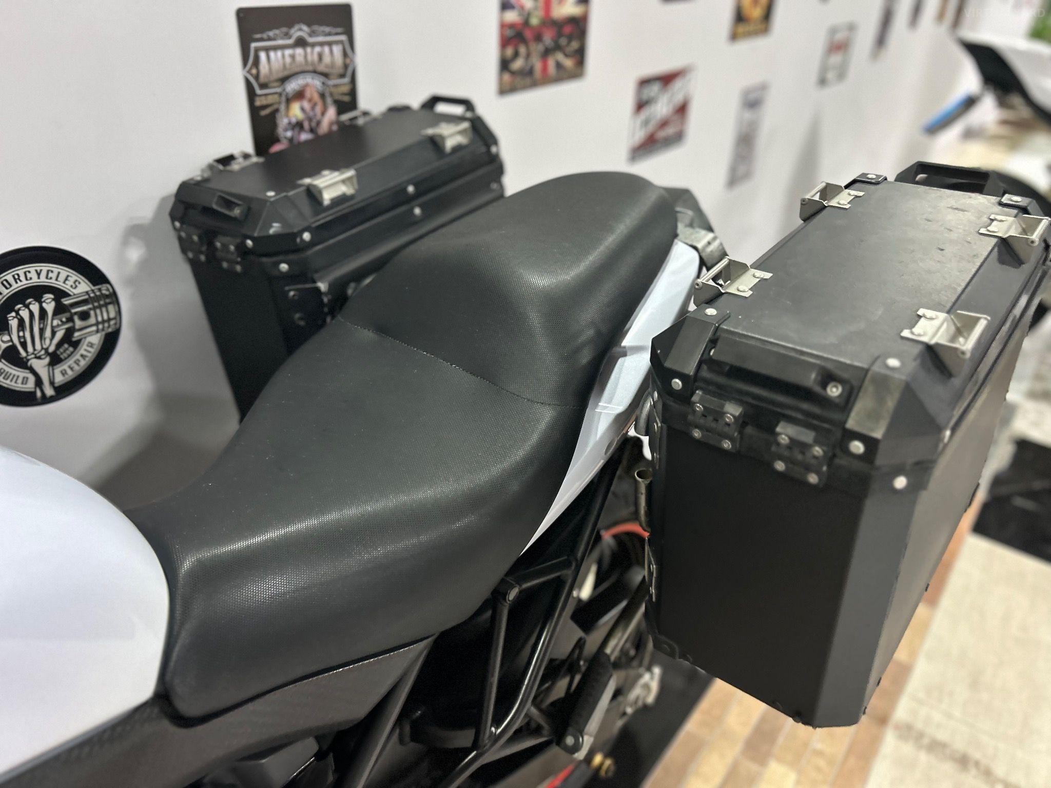 KAWASAKI VERSYS 650 ABS