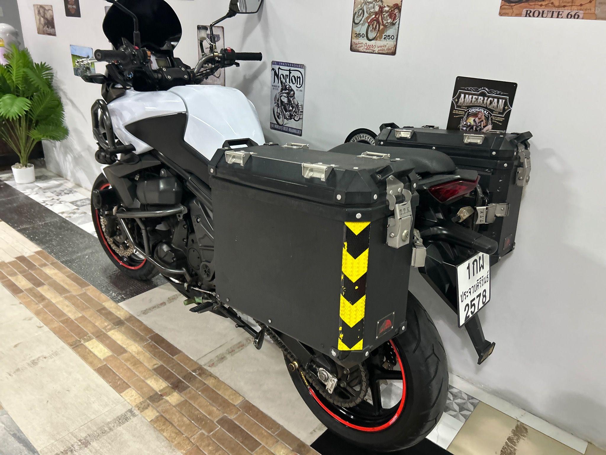 KAWASAKI VERSYS 650 ABS