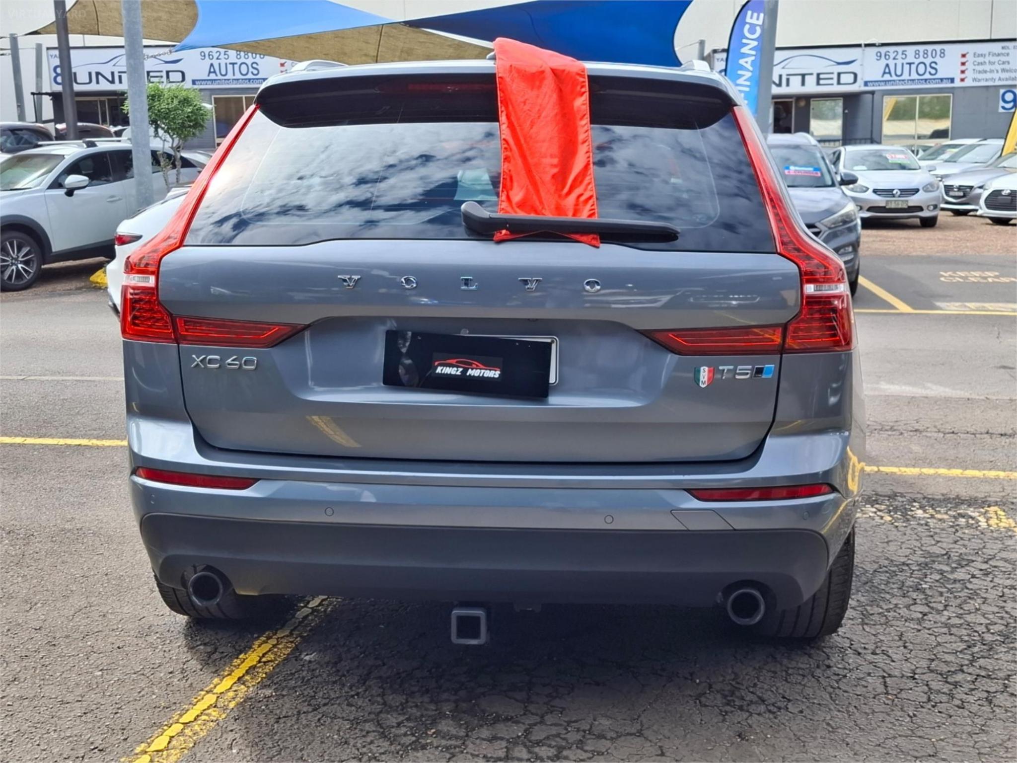 2017 VOLVO XC60 T5 INSCRIPTION WAGON 5DR SPTS AUTO 8SP AWD 2.0T [MY18] image 6