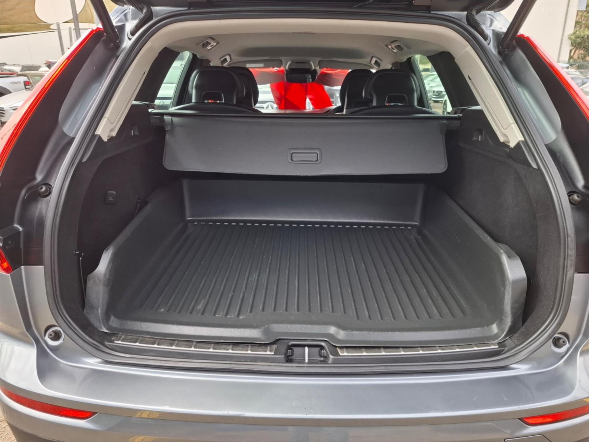 2017 VOLVO XC60 T5 INSCRIPTION WAGON 5DR SPTS AUTO 8SP AWD 2.0T [MY18] image 23
