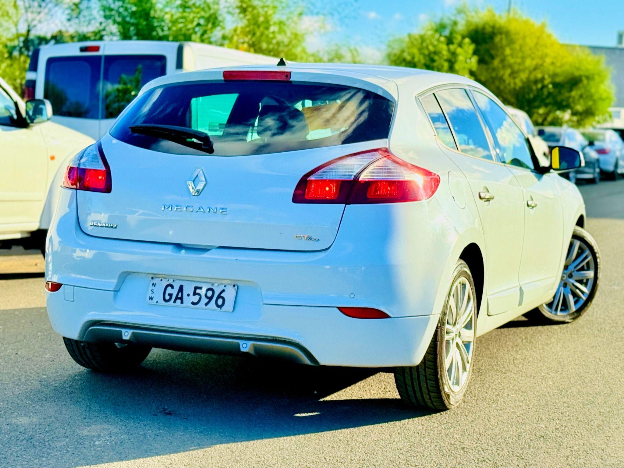 RENAULT MEGANE