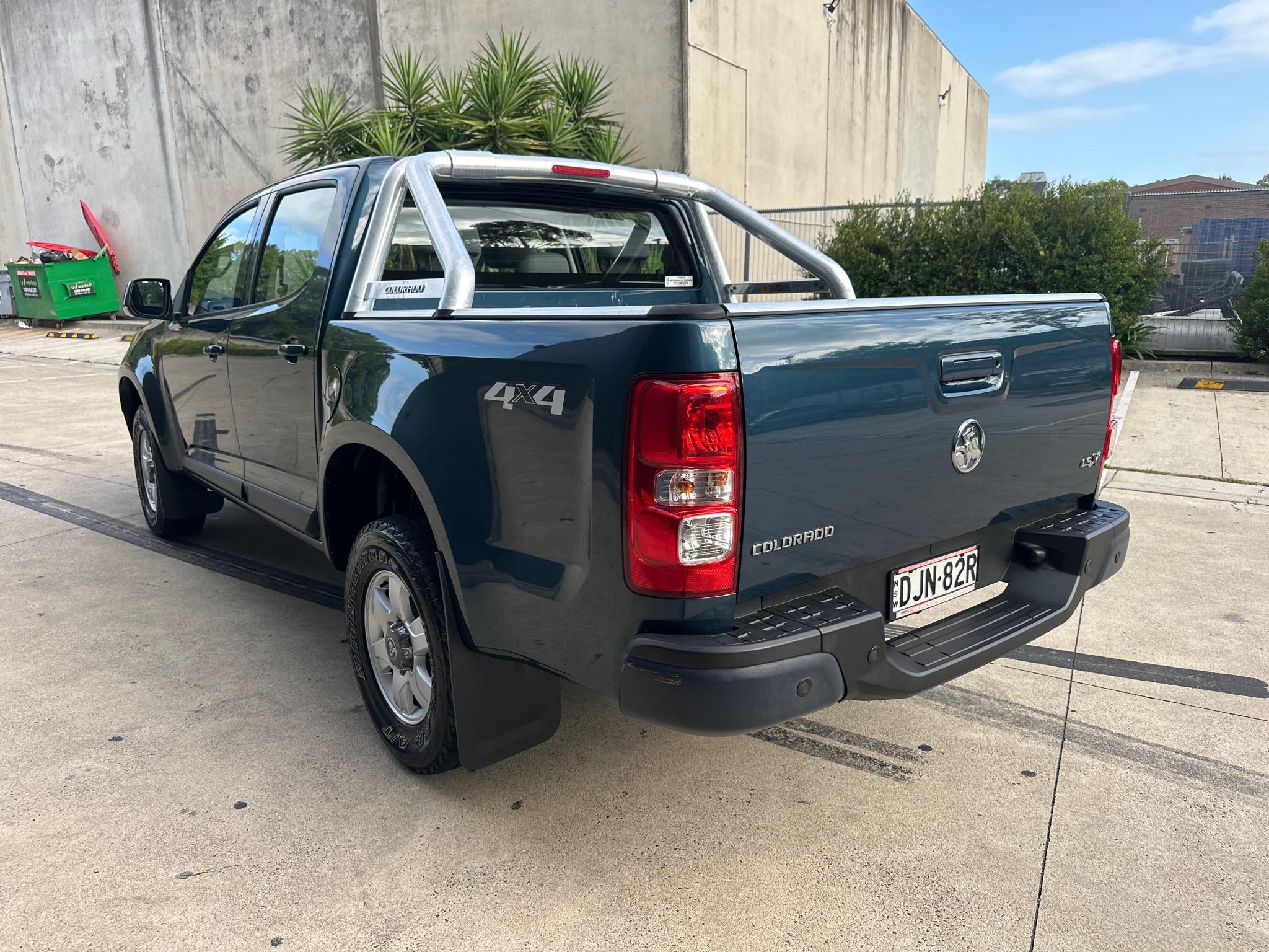 HOLDEN COLORADO RG MY16 LS-X UTILITY CREW CAB 4DR SPTS AUTO 6SP 4X4 1075KG 2.8DT image 17