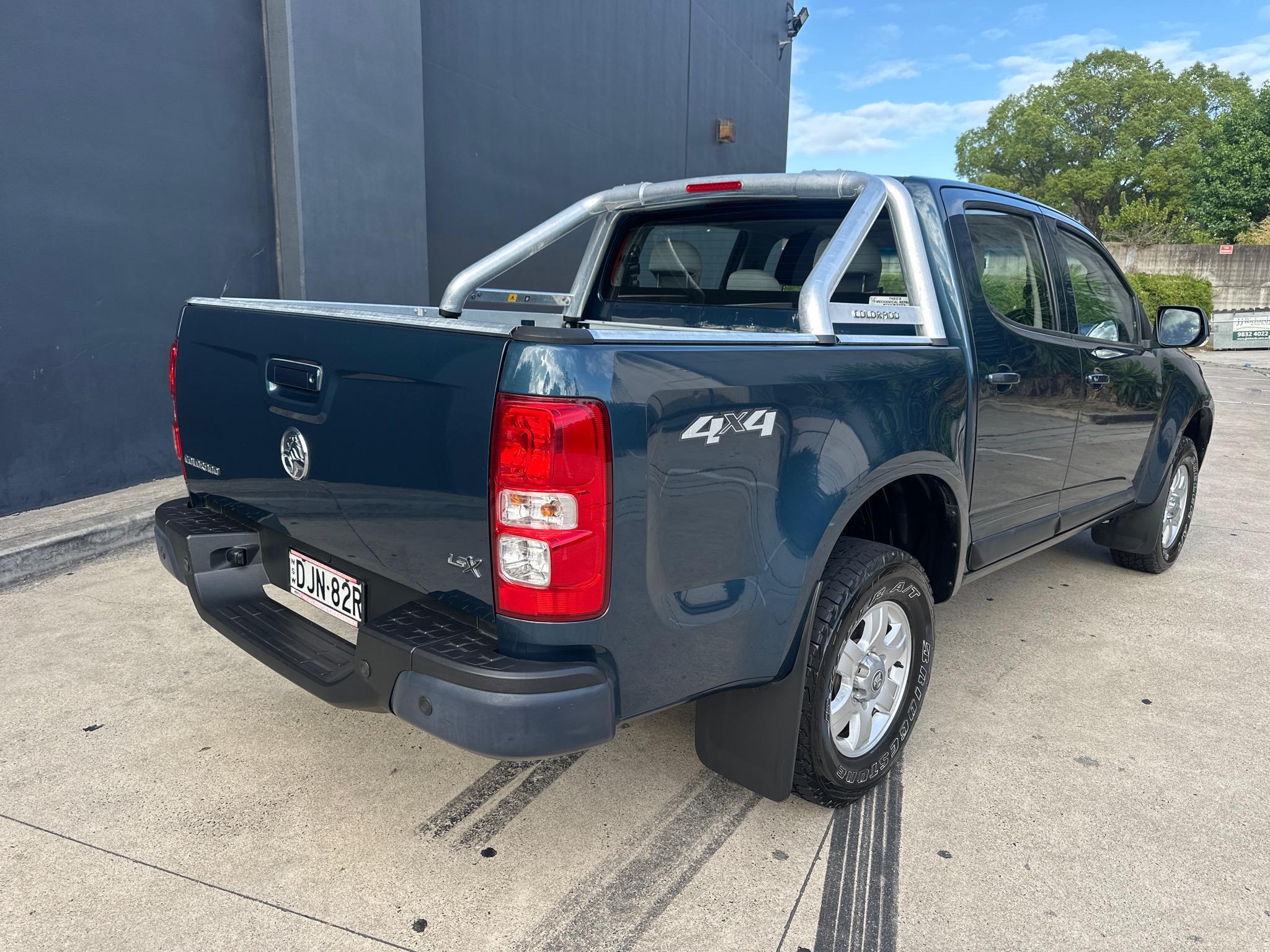 HOLDEN COLORADO RG MY16 LS-X UTILITY CREW CAB 4DR SPTS AUTO 6SP 4X4 1075KG 2.8DT image 3