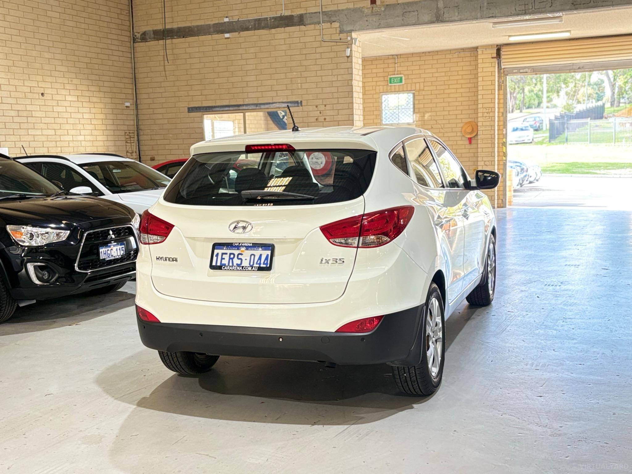 HYUNDAI iX35