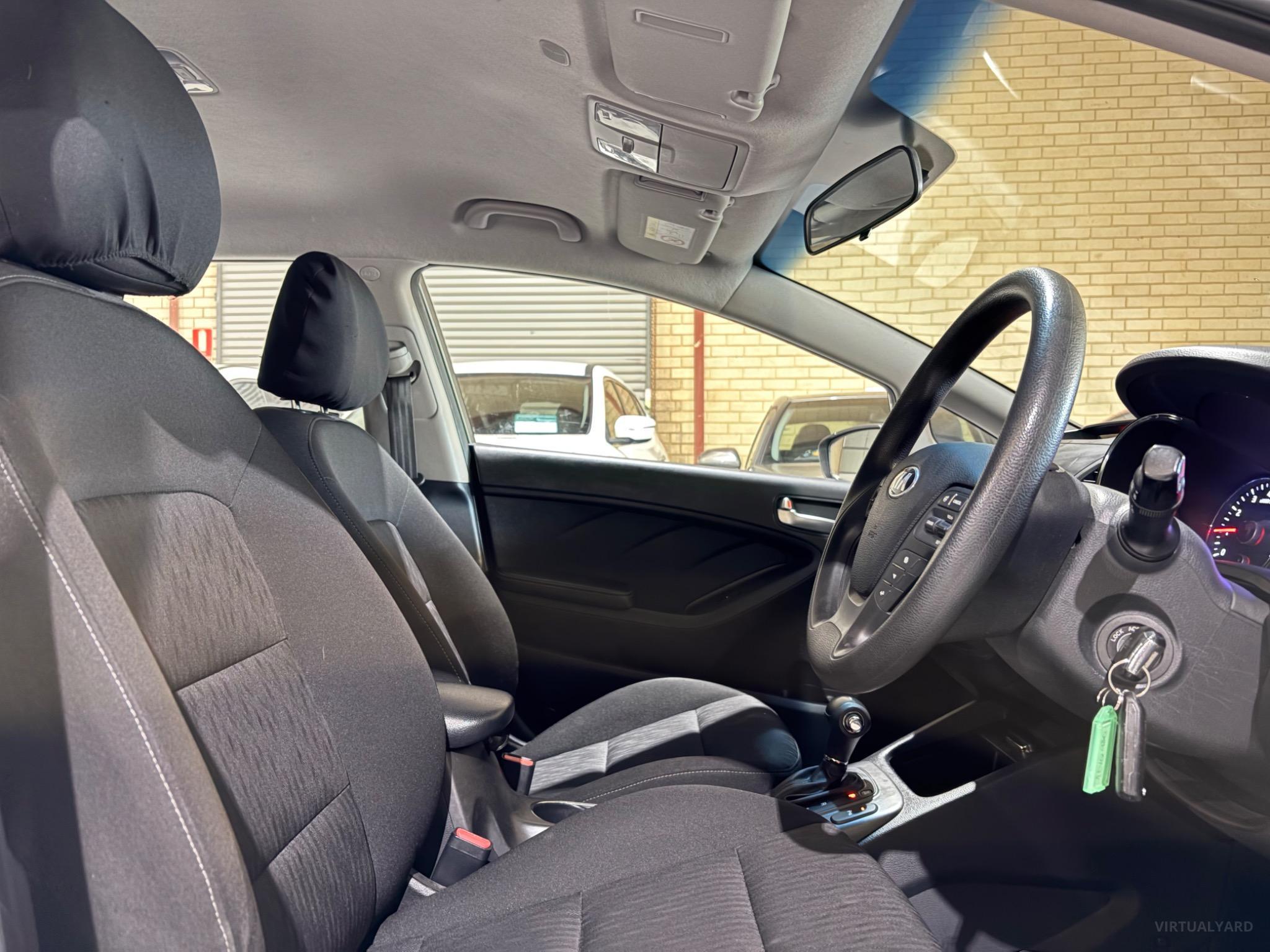 KIA CERATO
