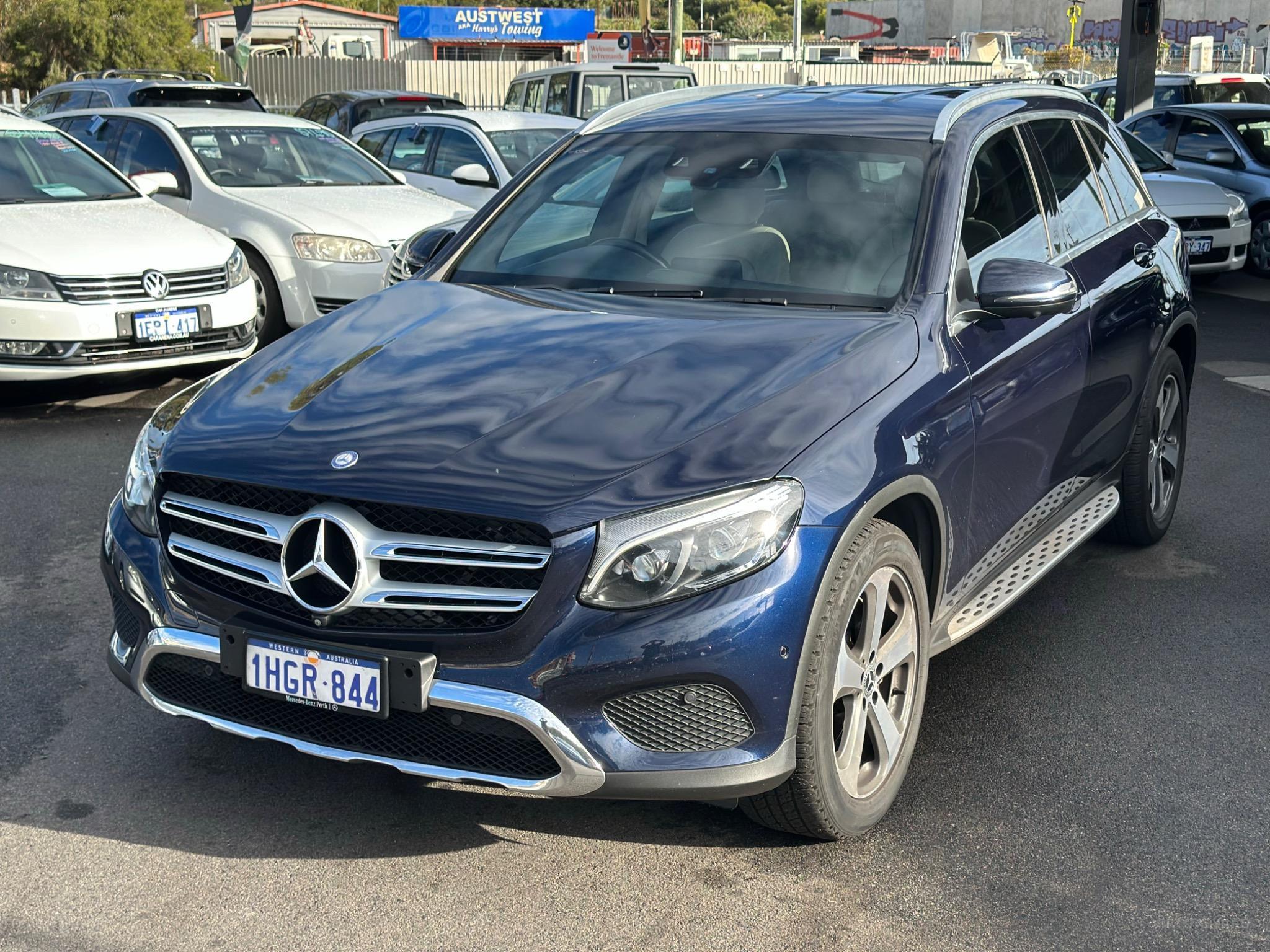 MERCEDES-BENZ GLC