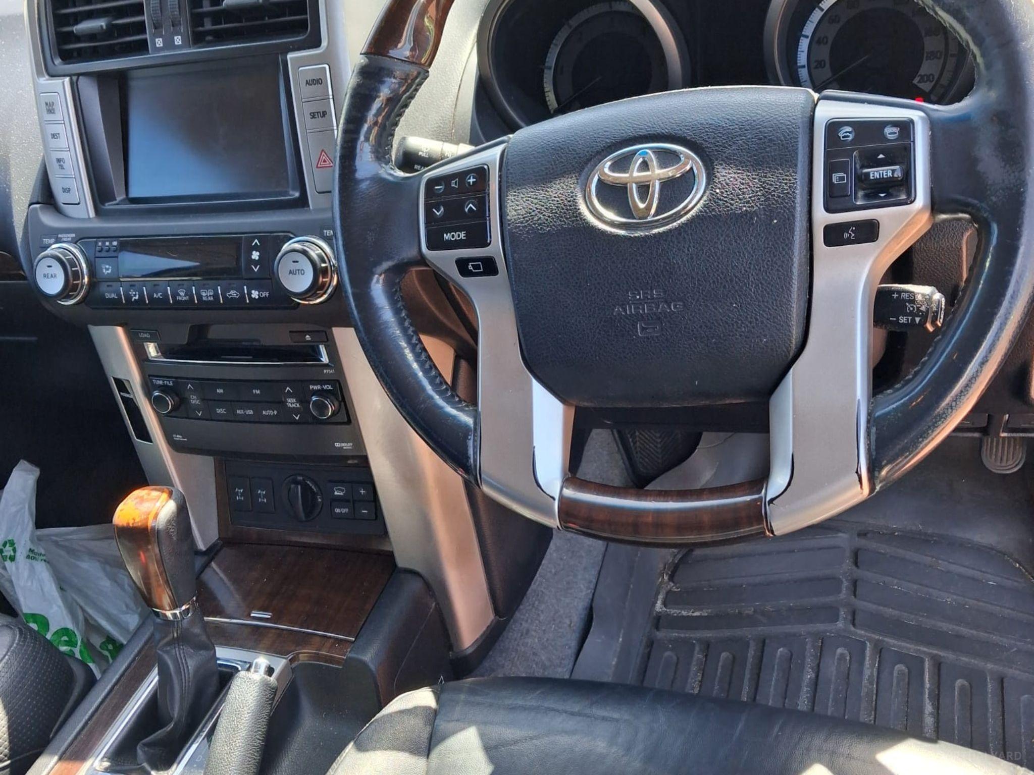 TOYOTA LANDCRUISER