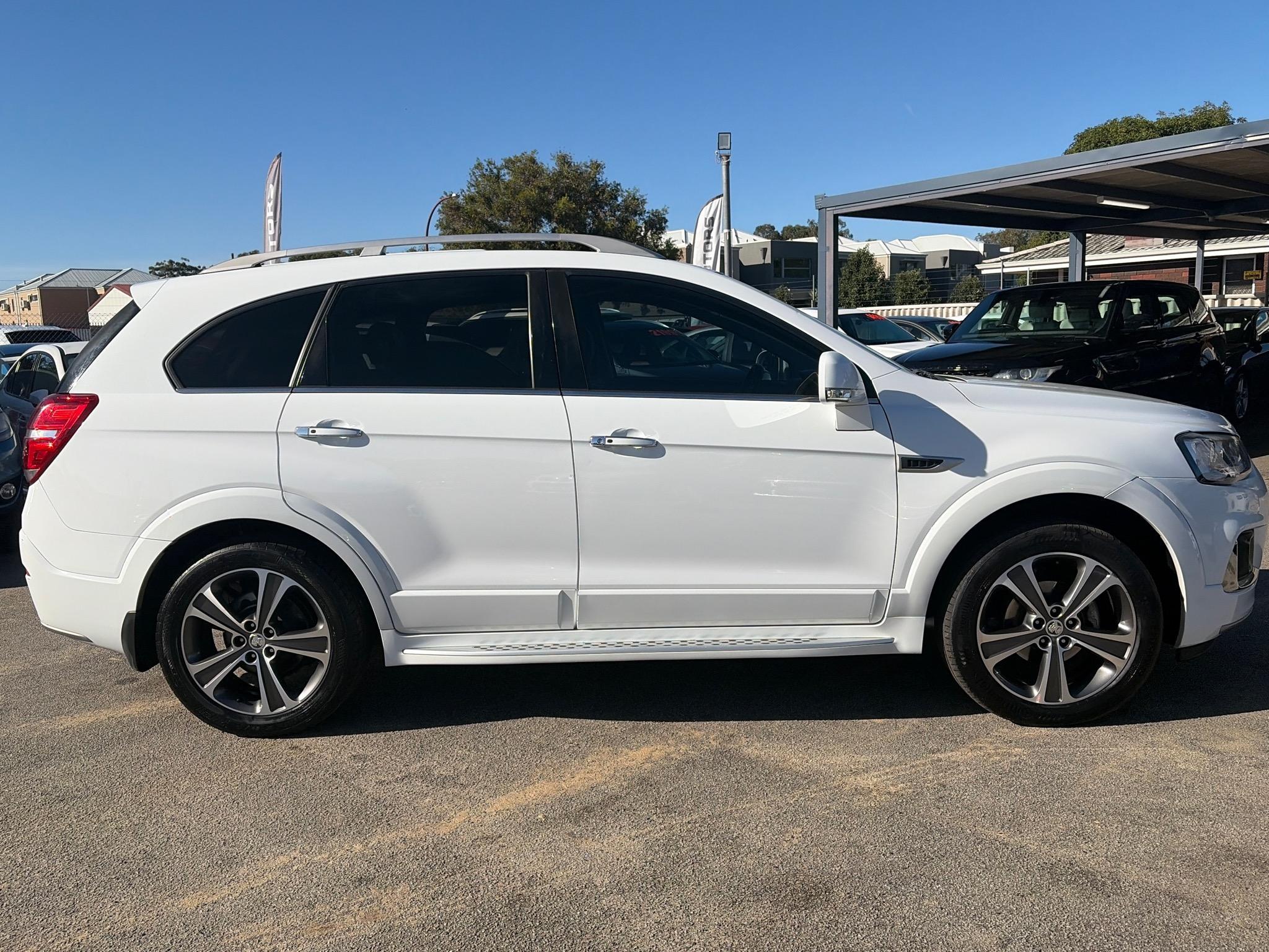 HOLDEN CAPTIVA