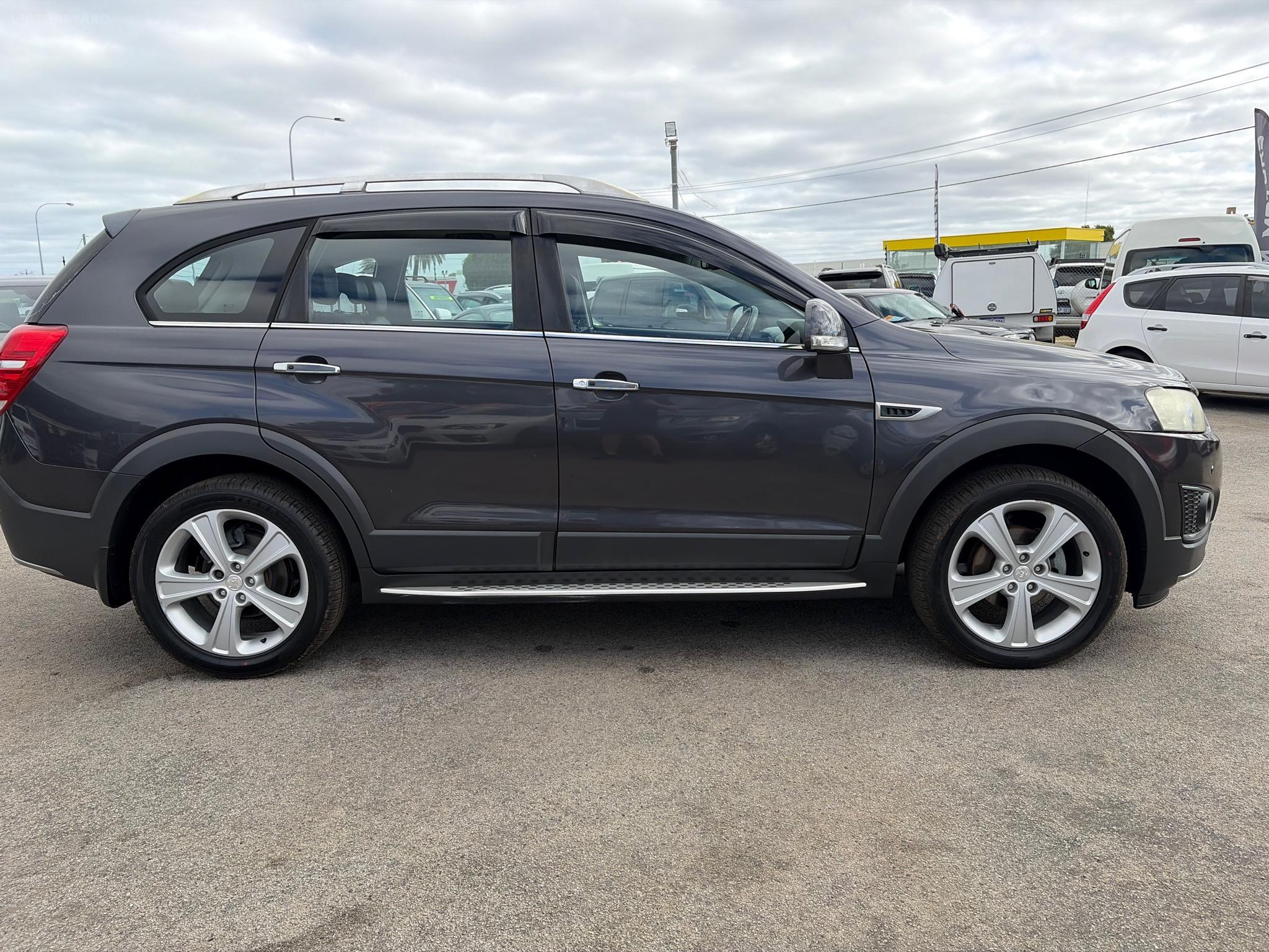 HOLDEN CAPTIVA