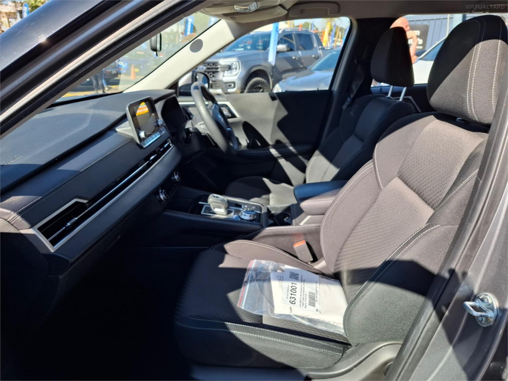 2023 MITSUBISHI OUTLANDER ZM ES WAGON 7ST 5DR CVT 8SP 2WD 2.5I (FLEET ONLY) [MY23] image 21