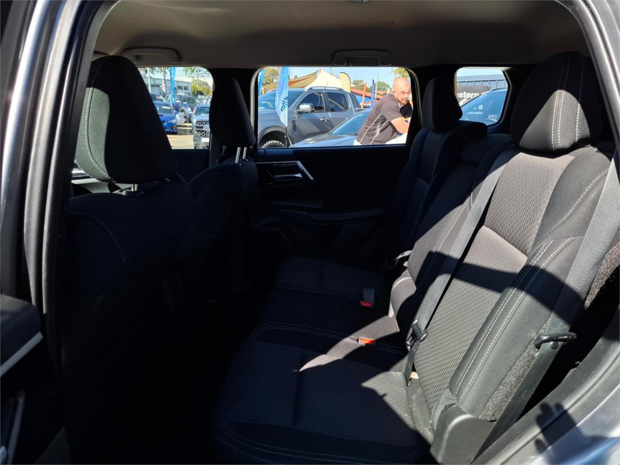 2023 MITSUBISHI OUTLANDER ZM ES WAGON 7ST 5DR CVT 8SP 2WD 2.5I (FLEET ONLY) [MY23] image 22