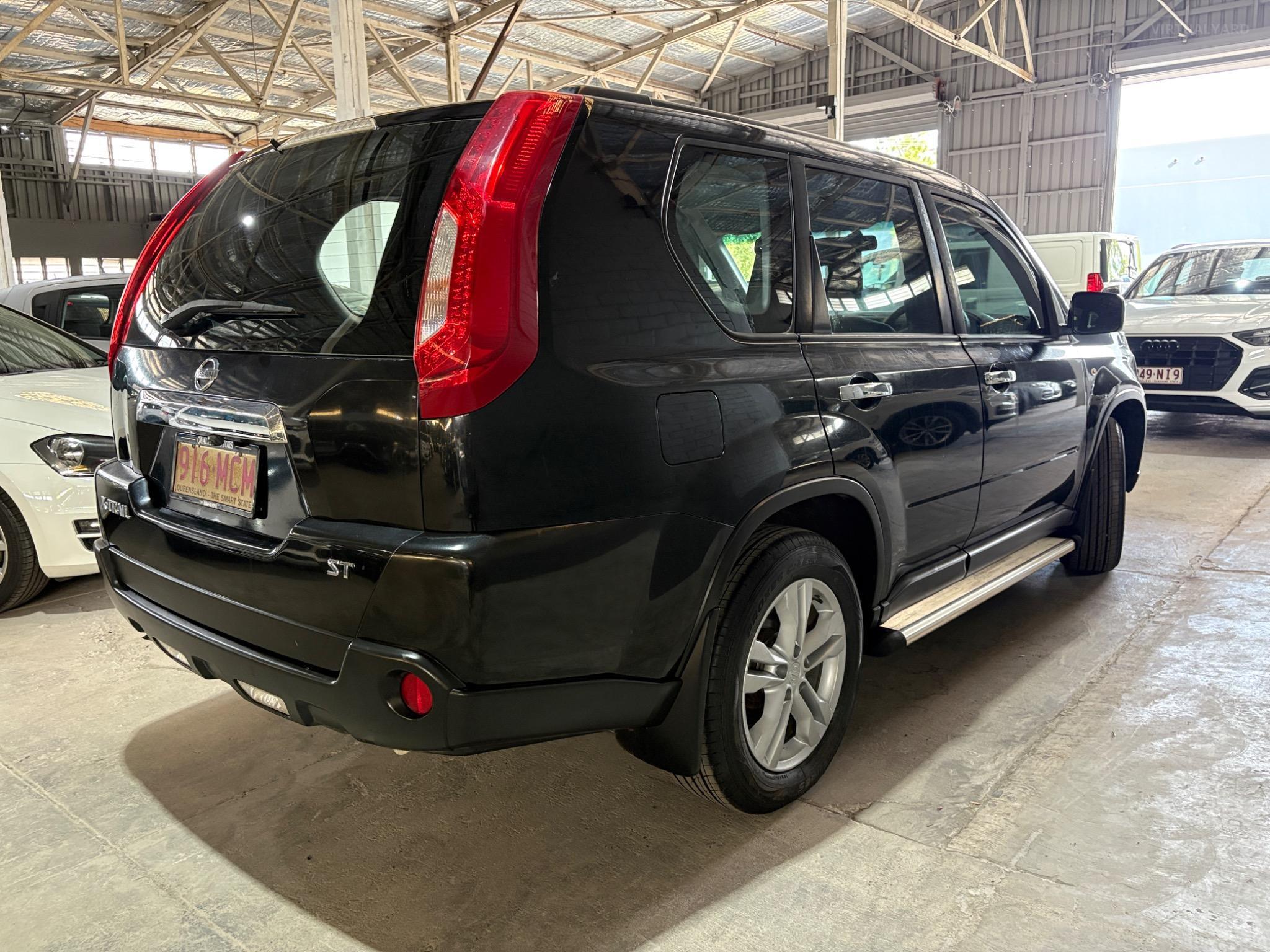 NISSAN X-TRAIL