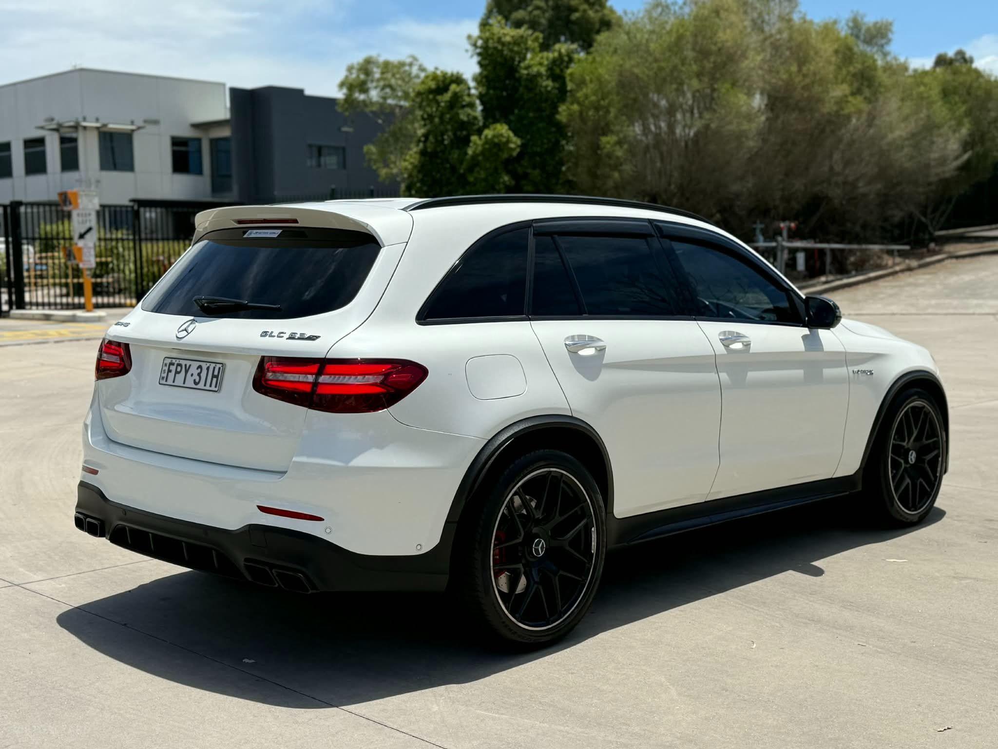 MERCEDES-BENZ GLC