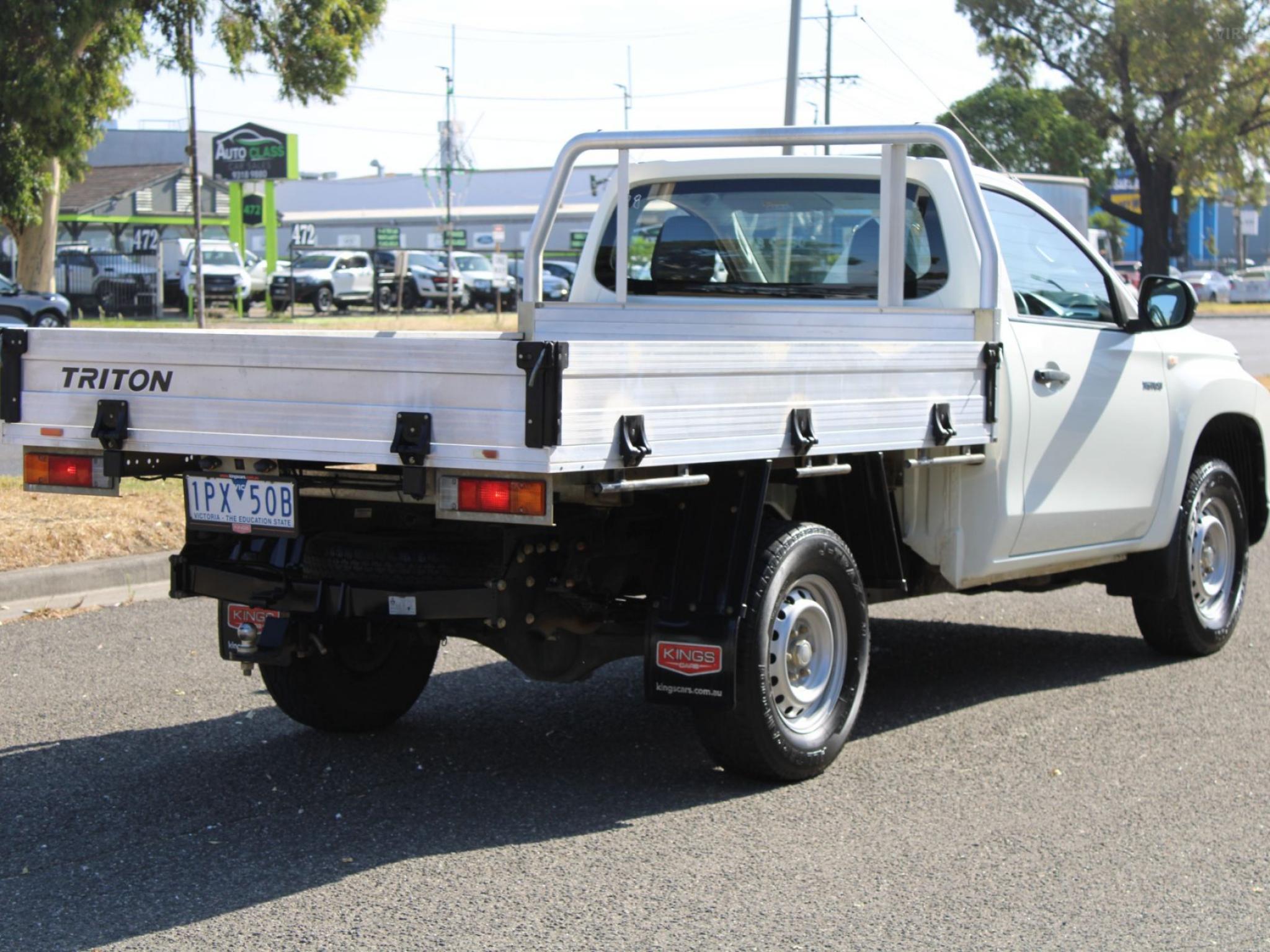 MITSUBISHI TRITON