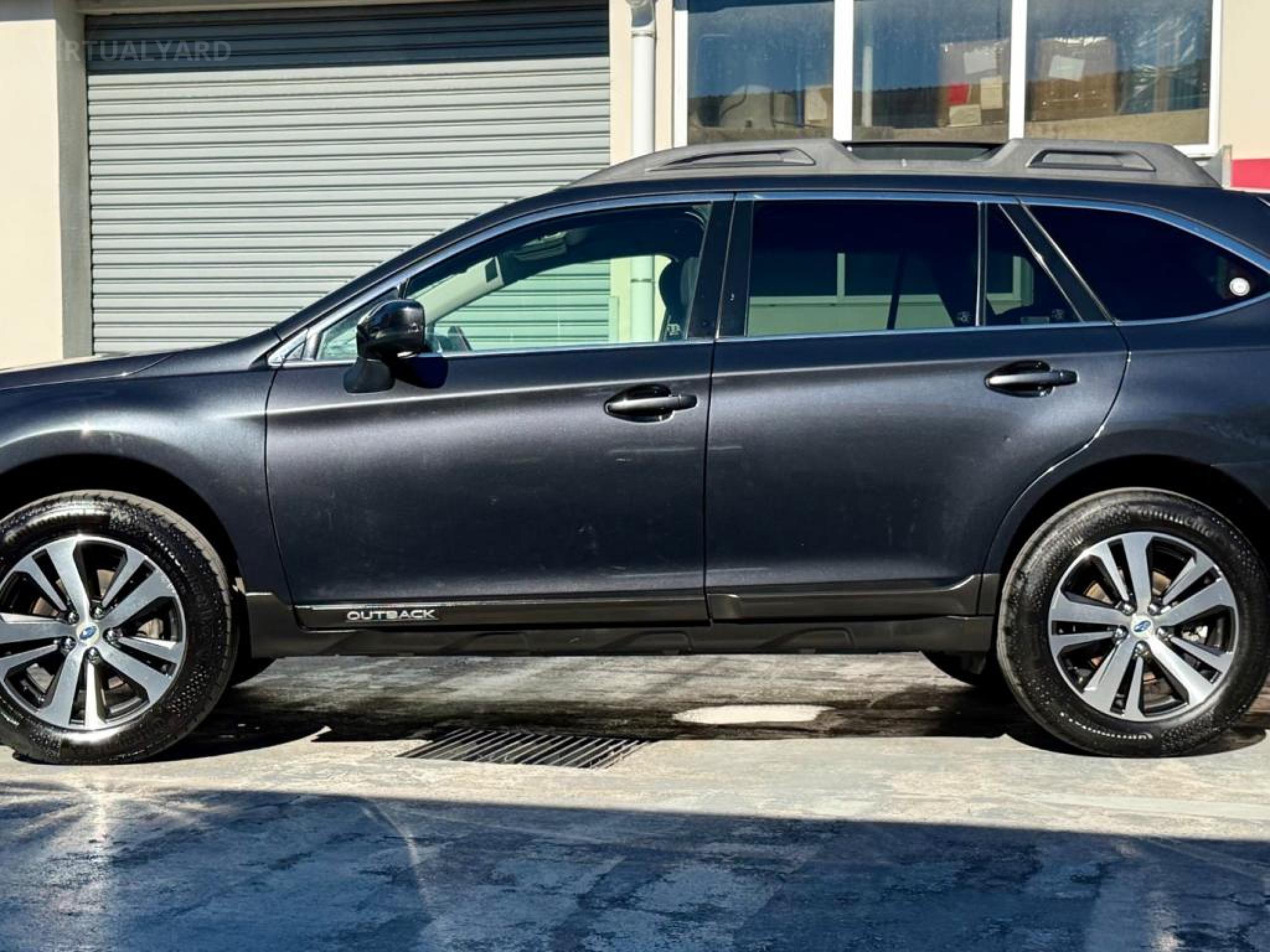 SUBARU OUTBACK