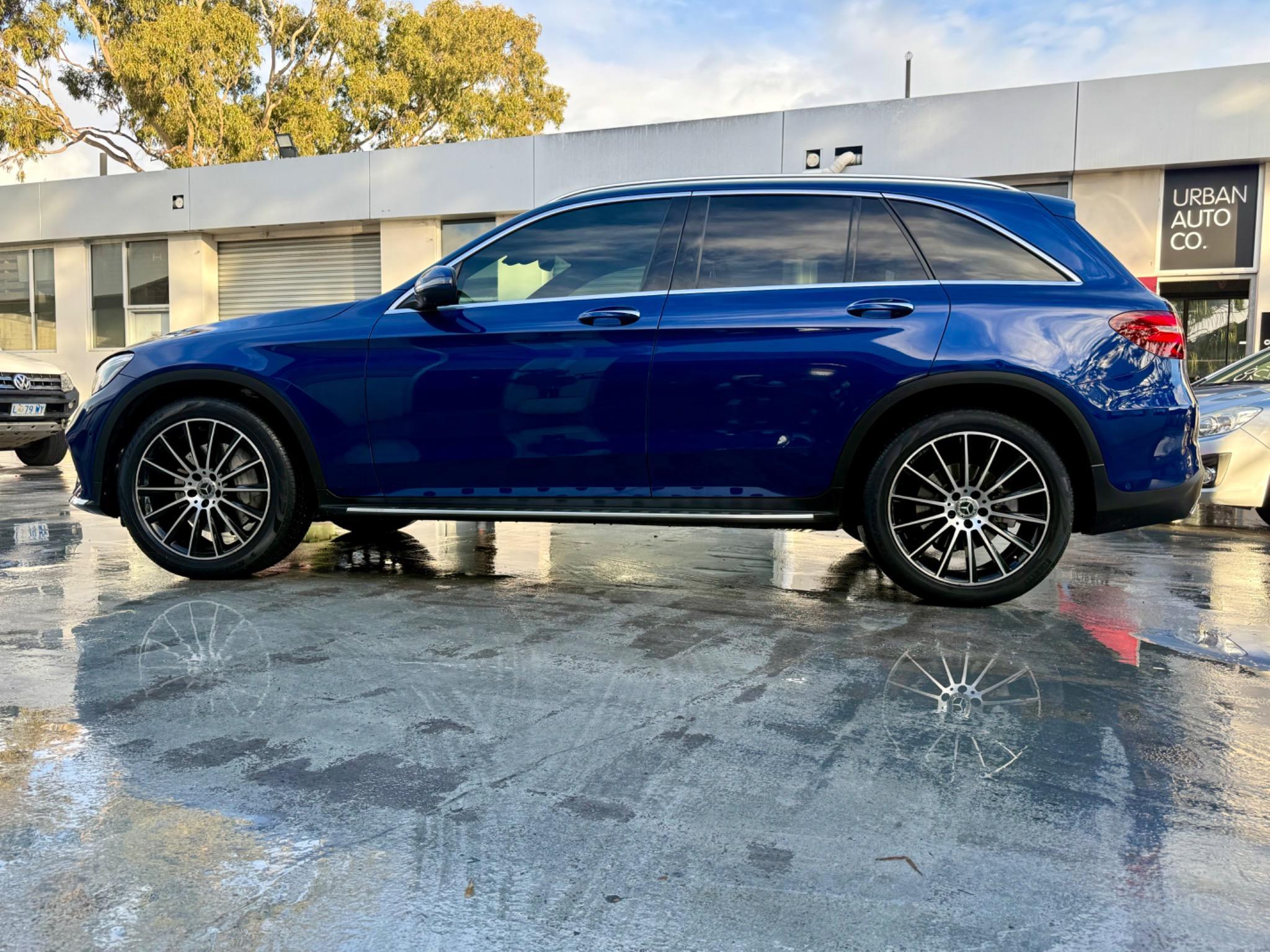 MERCEDES-BENZ GLC