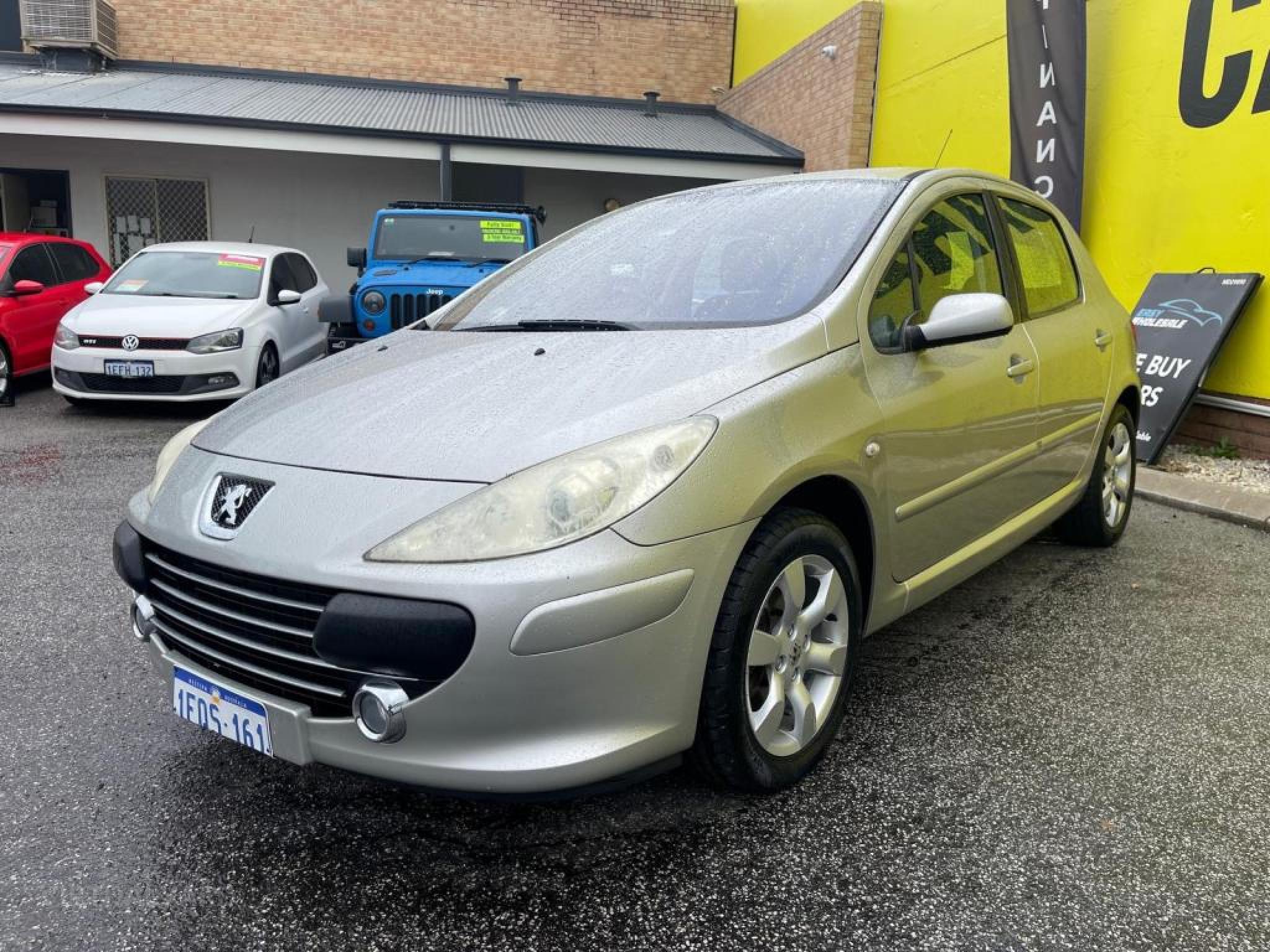 PEUGEOT 307