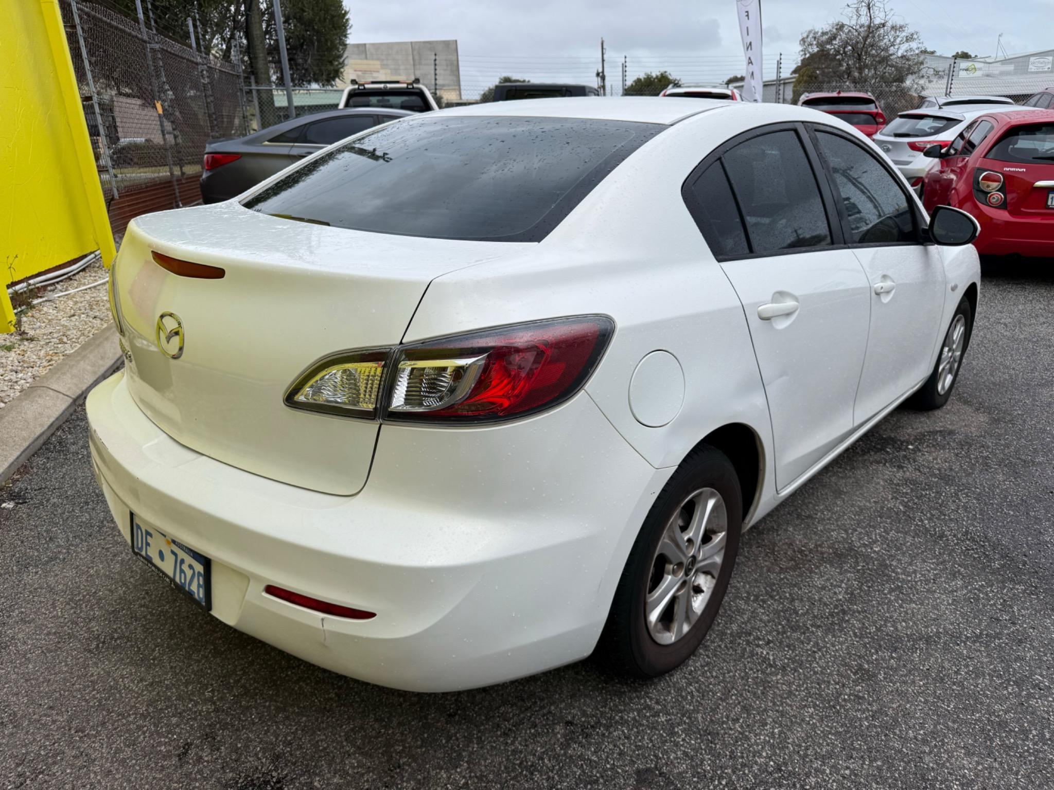 MAZDA MAZDA3