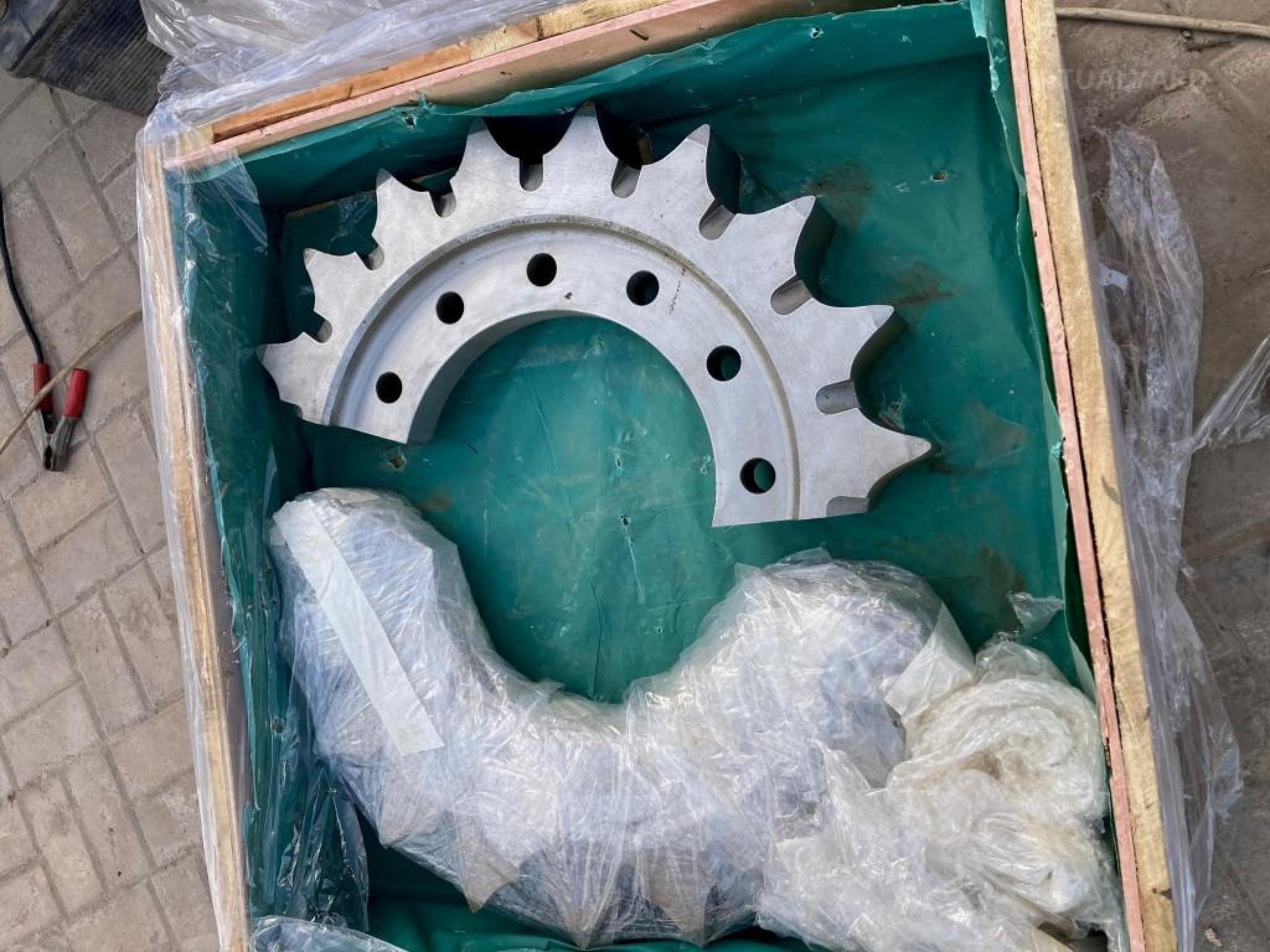 MHJ EQUIPMENT TRENCOR
