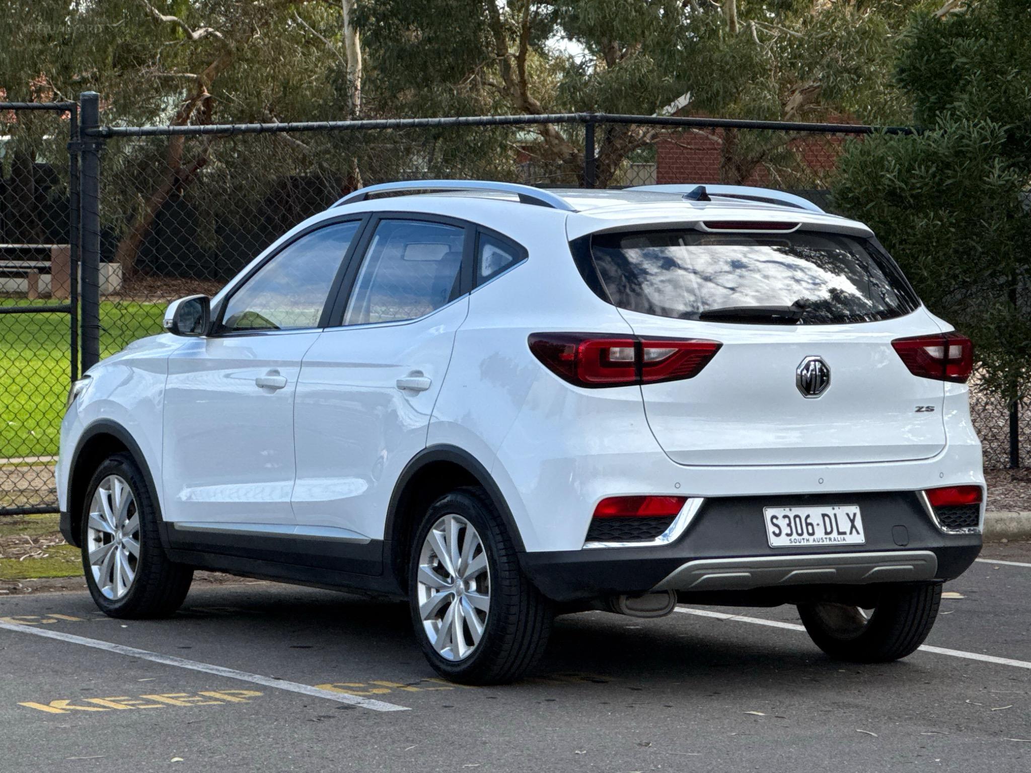 MG ZS