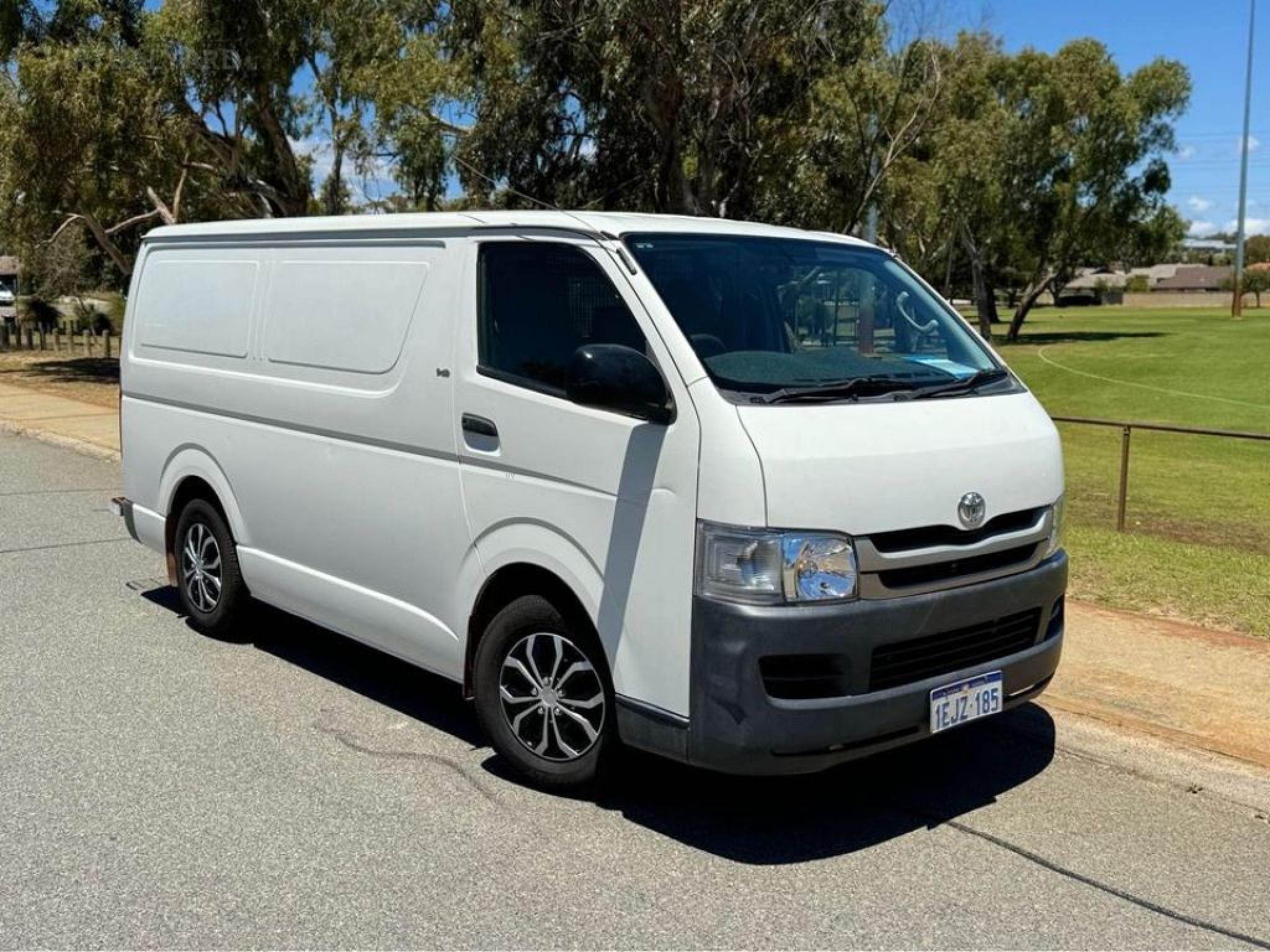 2008 Toyota Hiace