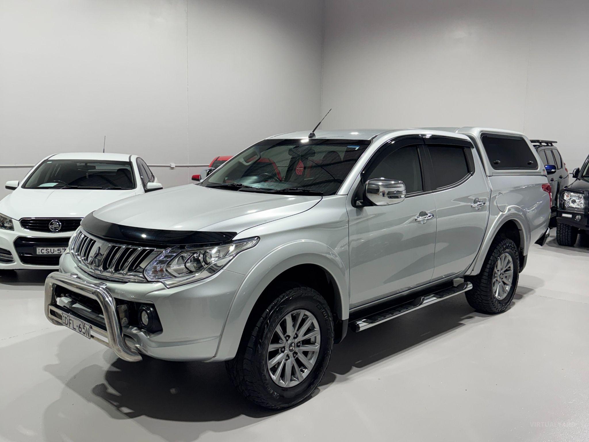 MITSUBISHI TRITON