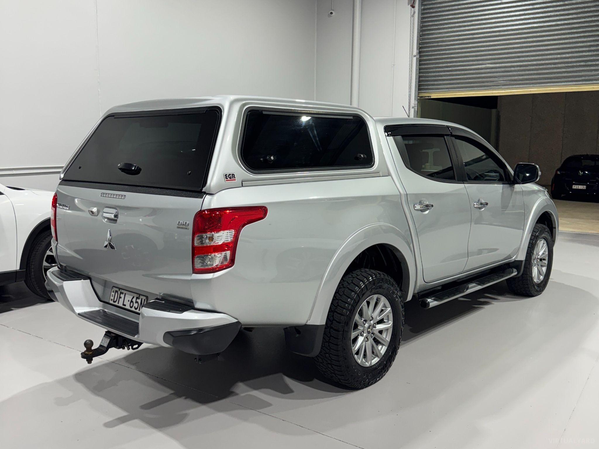 MITSUBISHI TRITON