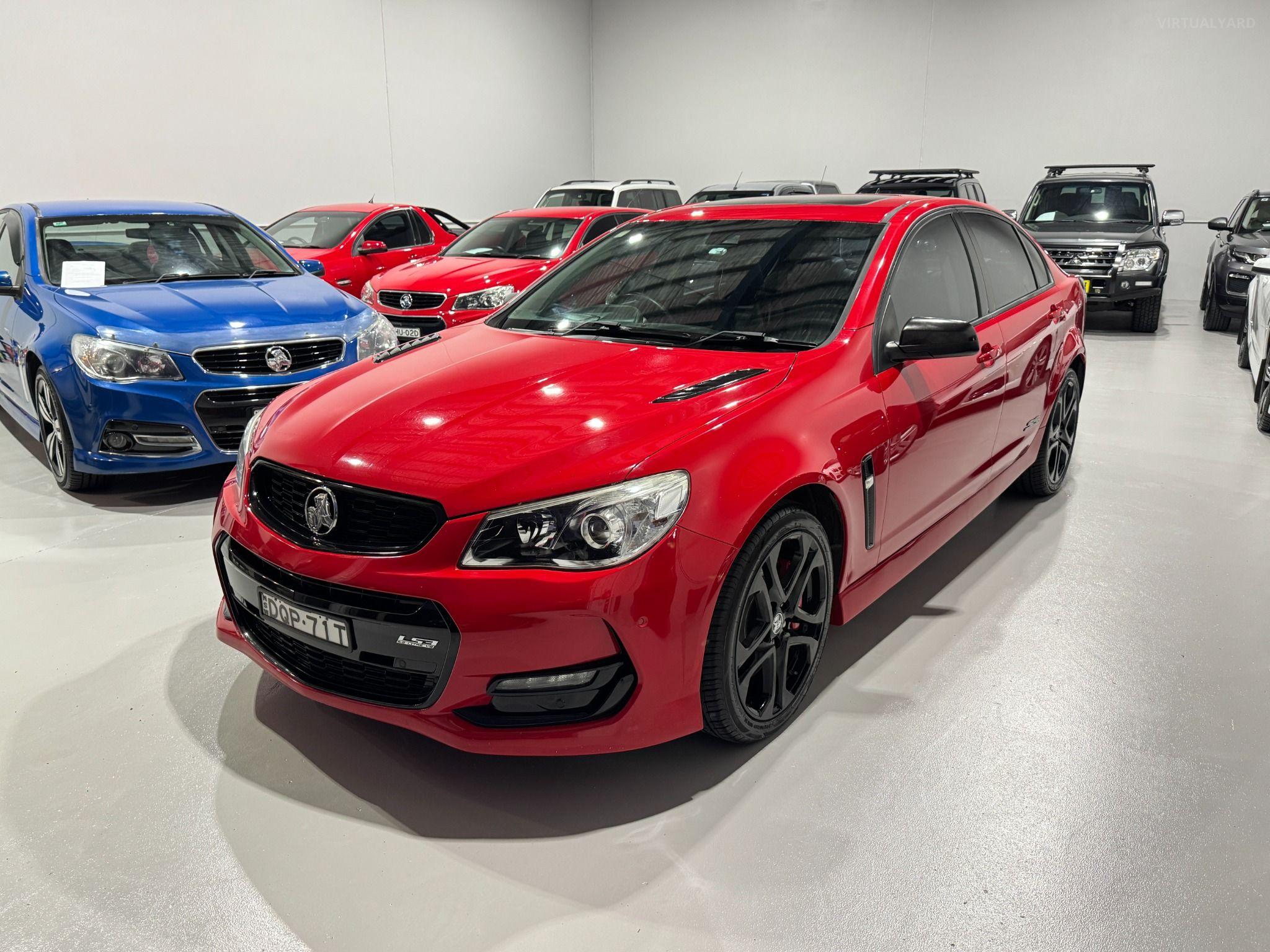 HOLDEN COMMODORE
