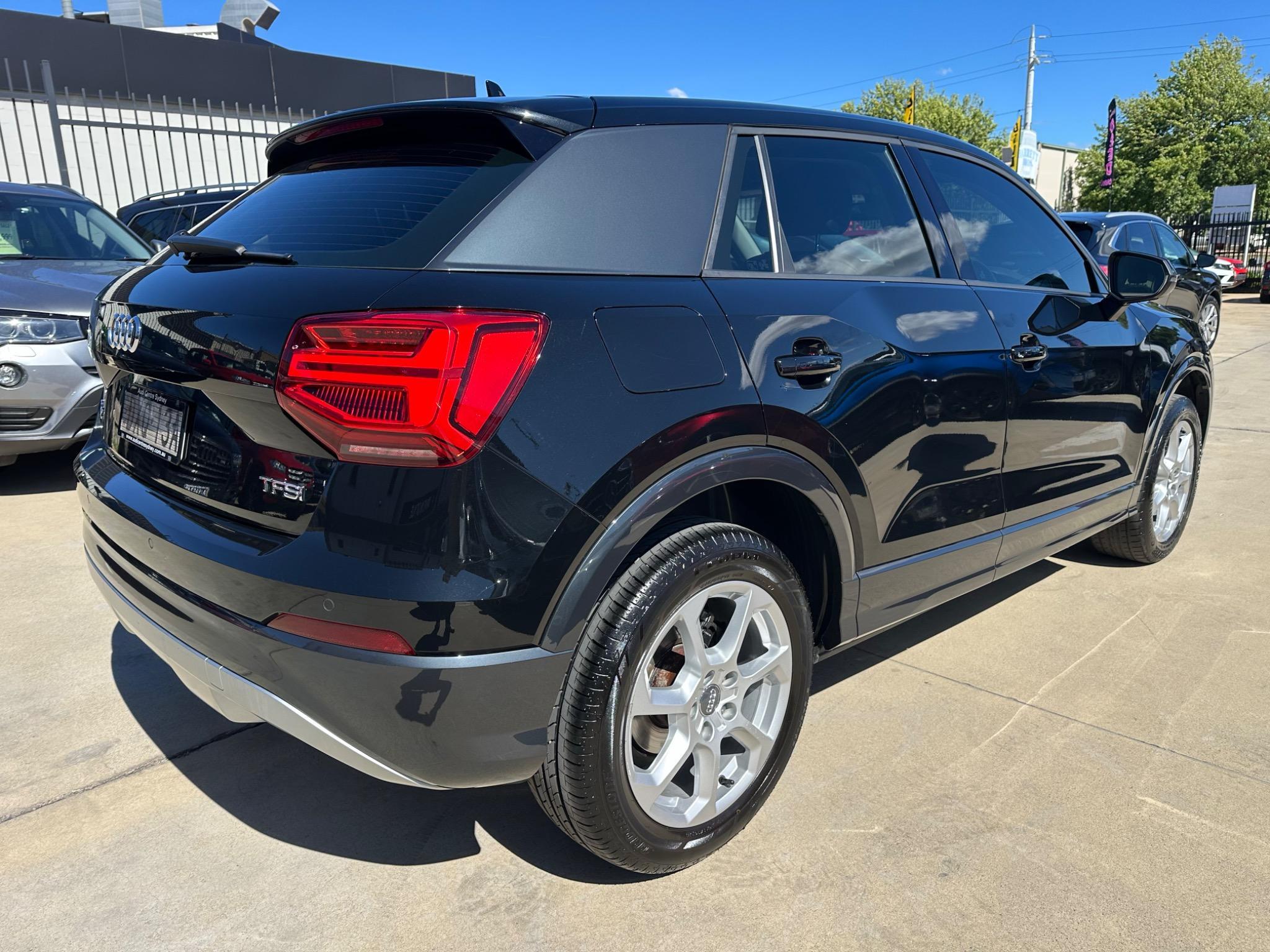 AUDI Q2