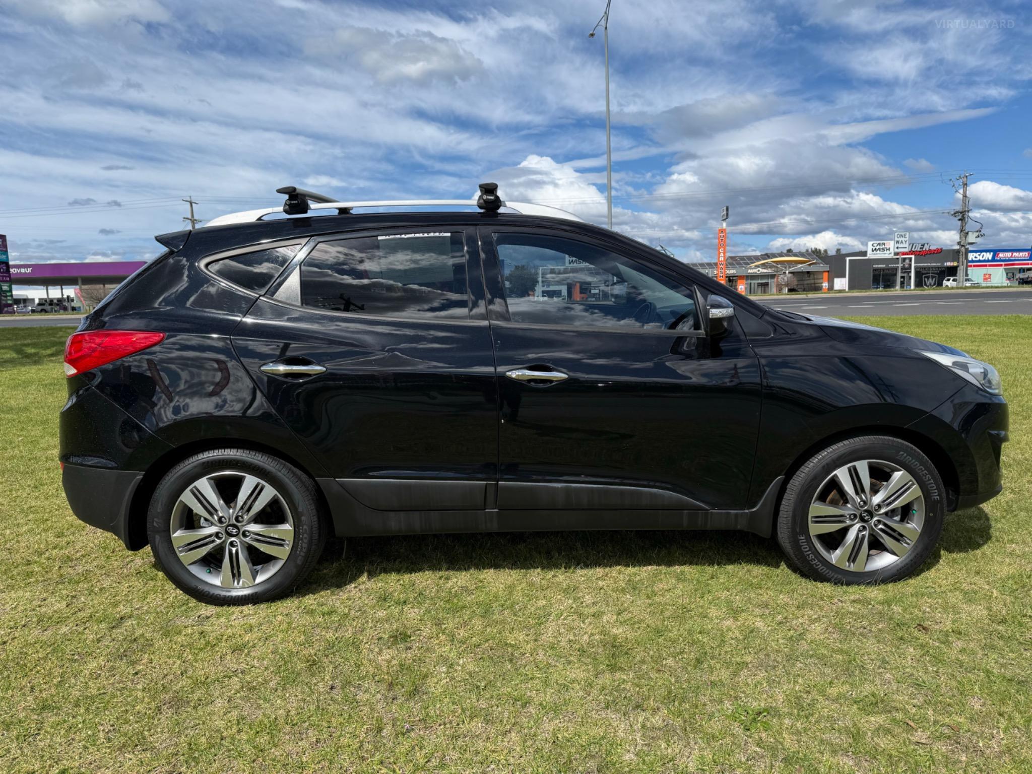HYUNDAI iX35