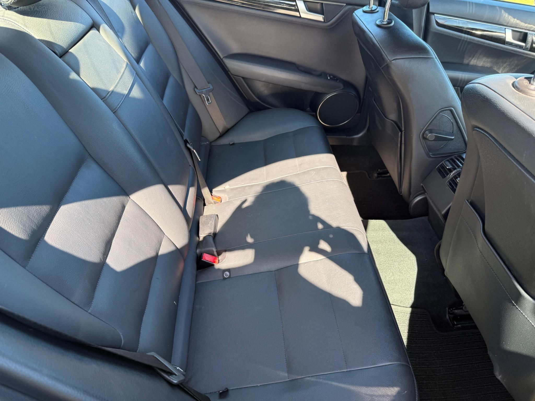MERCEDES-BENZ C250