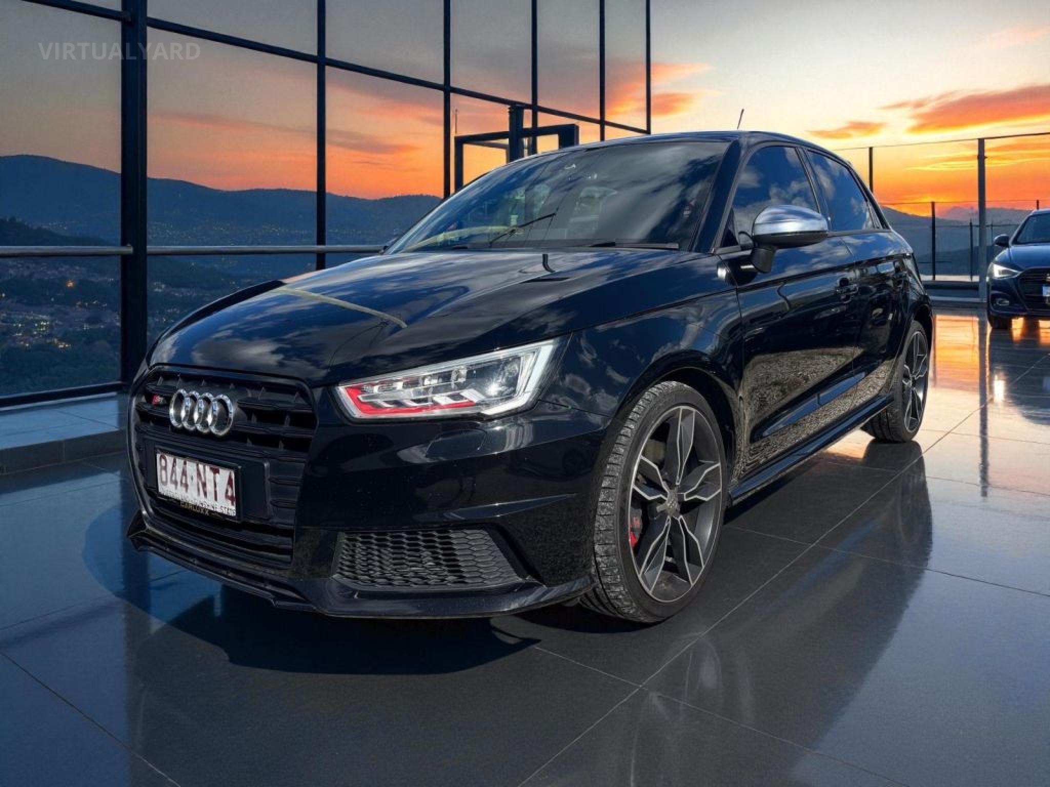 AUDI S1