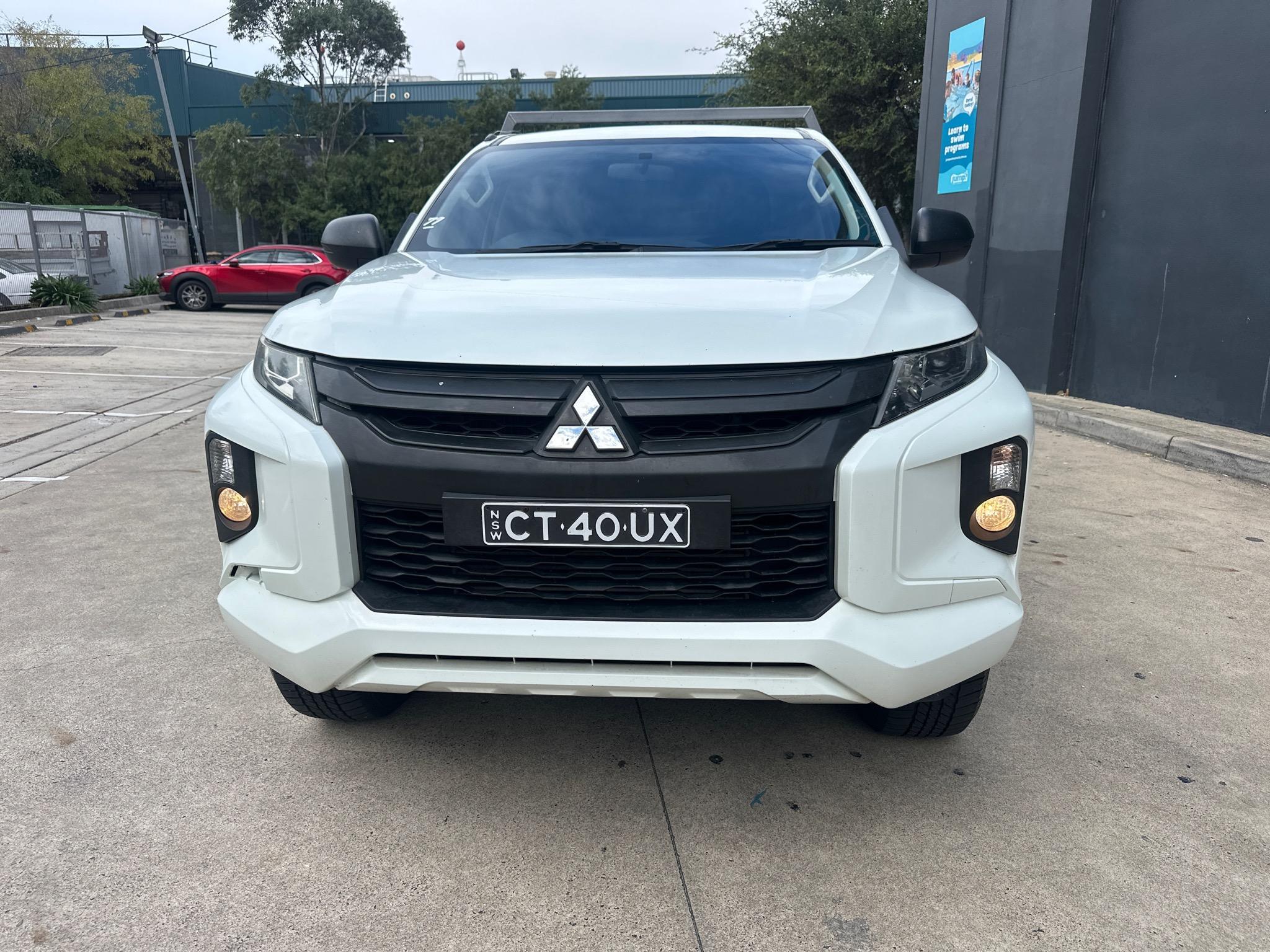 MITSUBISHI TRITON MR MY19 GLX CAB CHASSIS SINGLE CAB 2DR SPTS AUTO 6SP 4X2 1144KG 2.4DT image 16