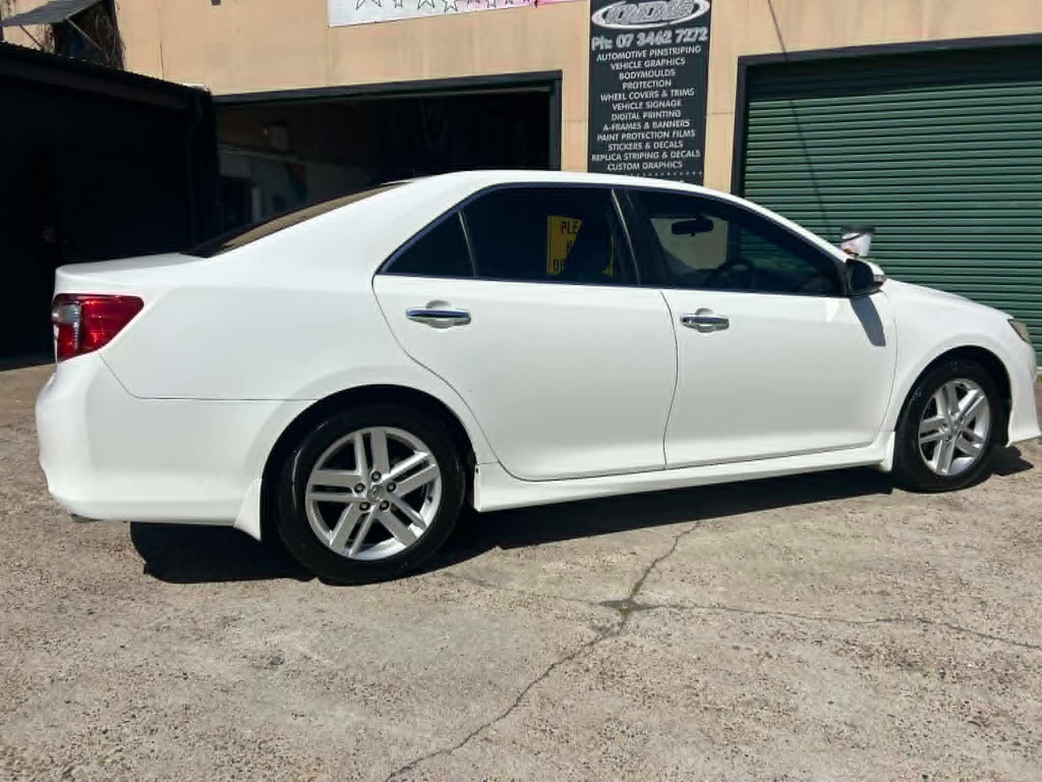 TOYOTA CAMRY