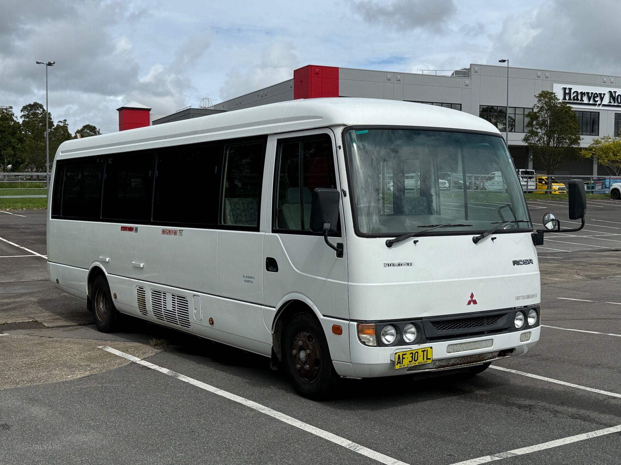 Mitsubishi Fuso Rosa