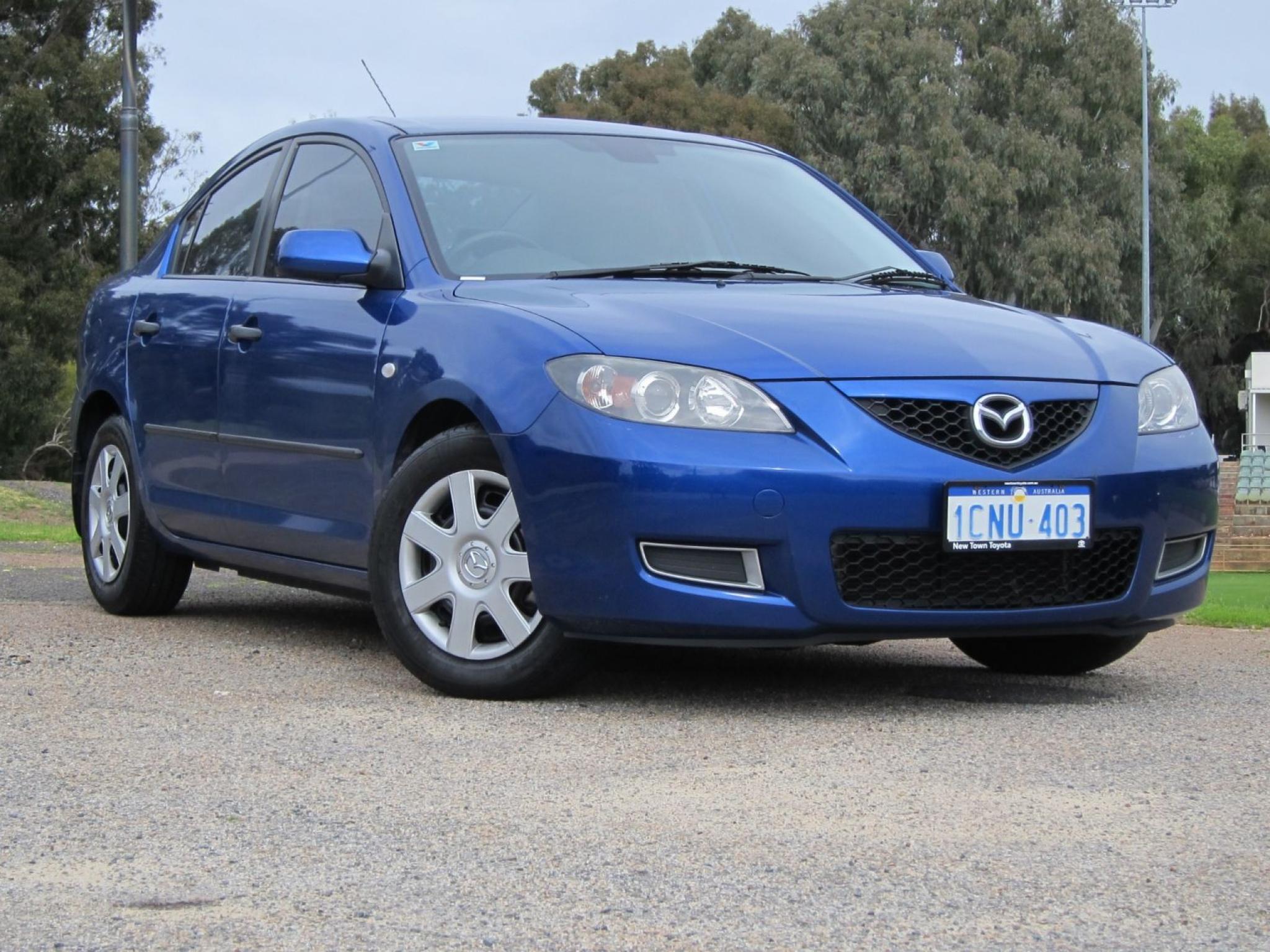 MAZDA MAZDA3