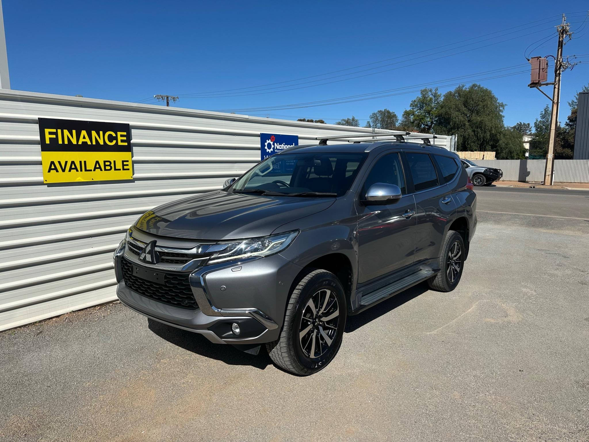 Mitsubishi Pajero Sport