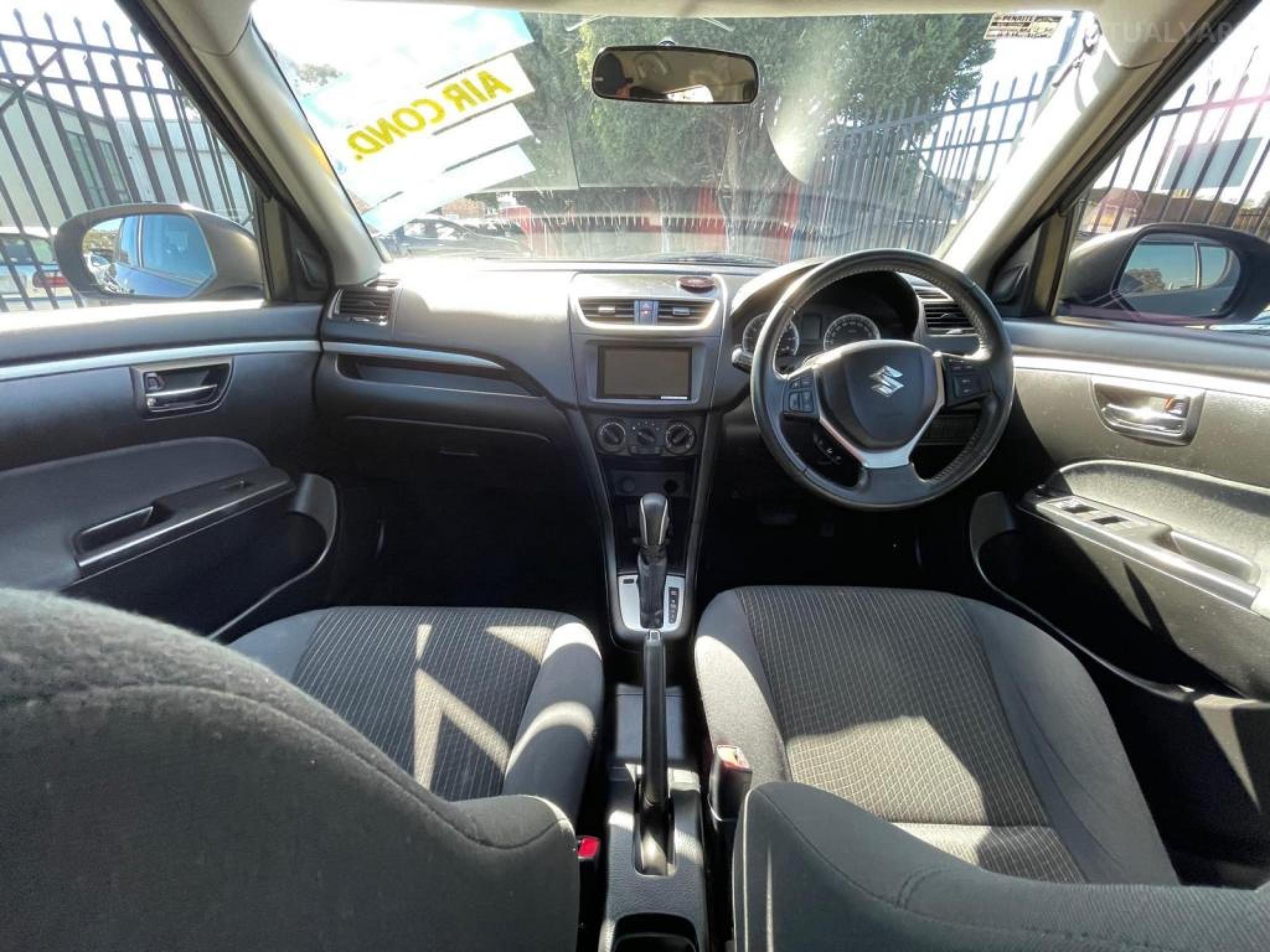 SUZUKI SWIFT