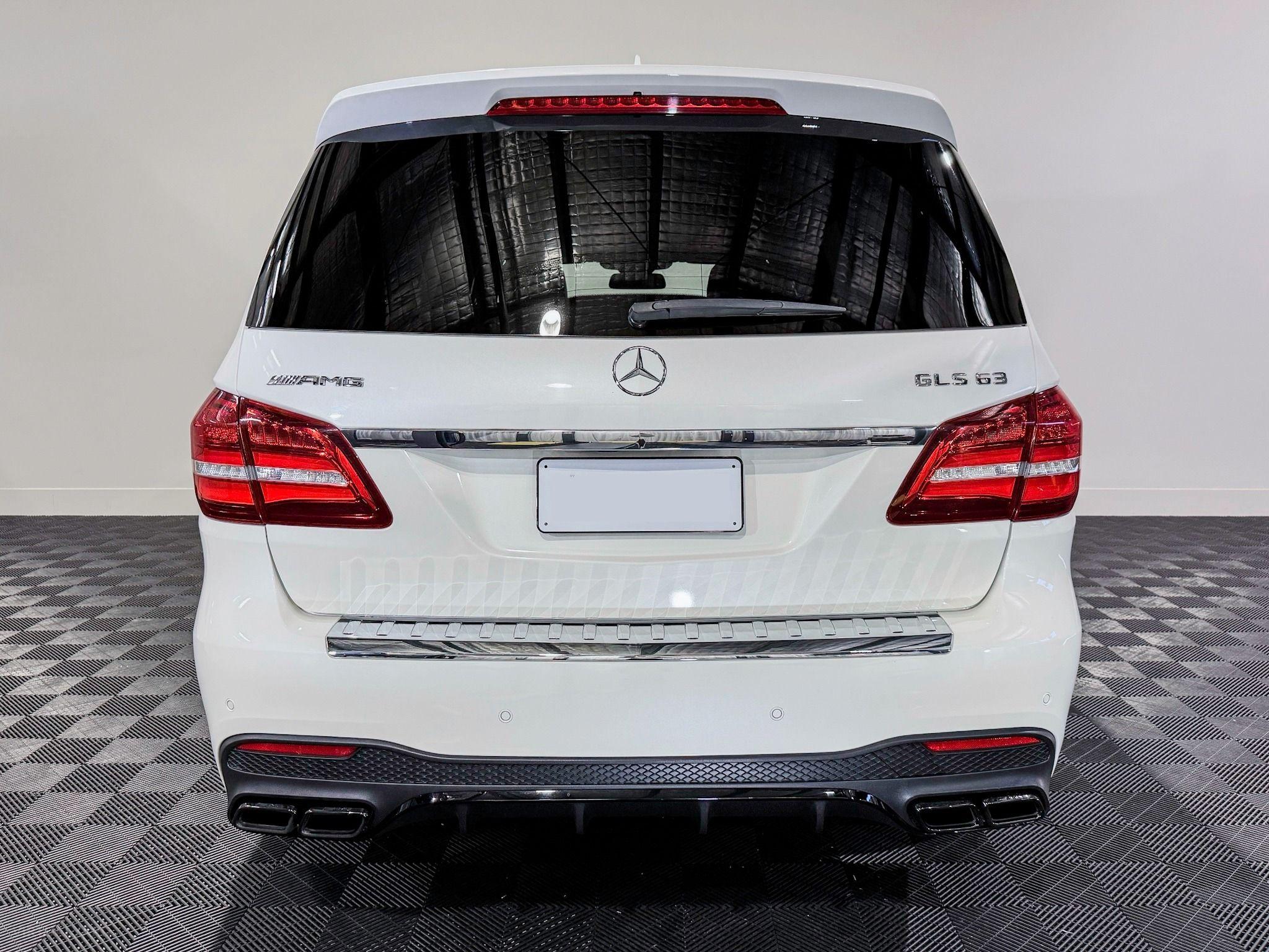 MERCEDES-AMG GLS