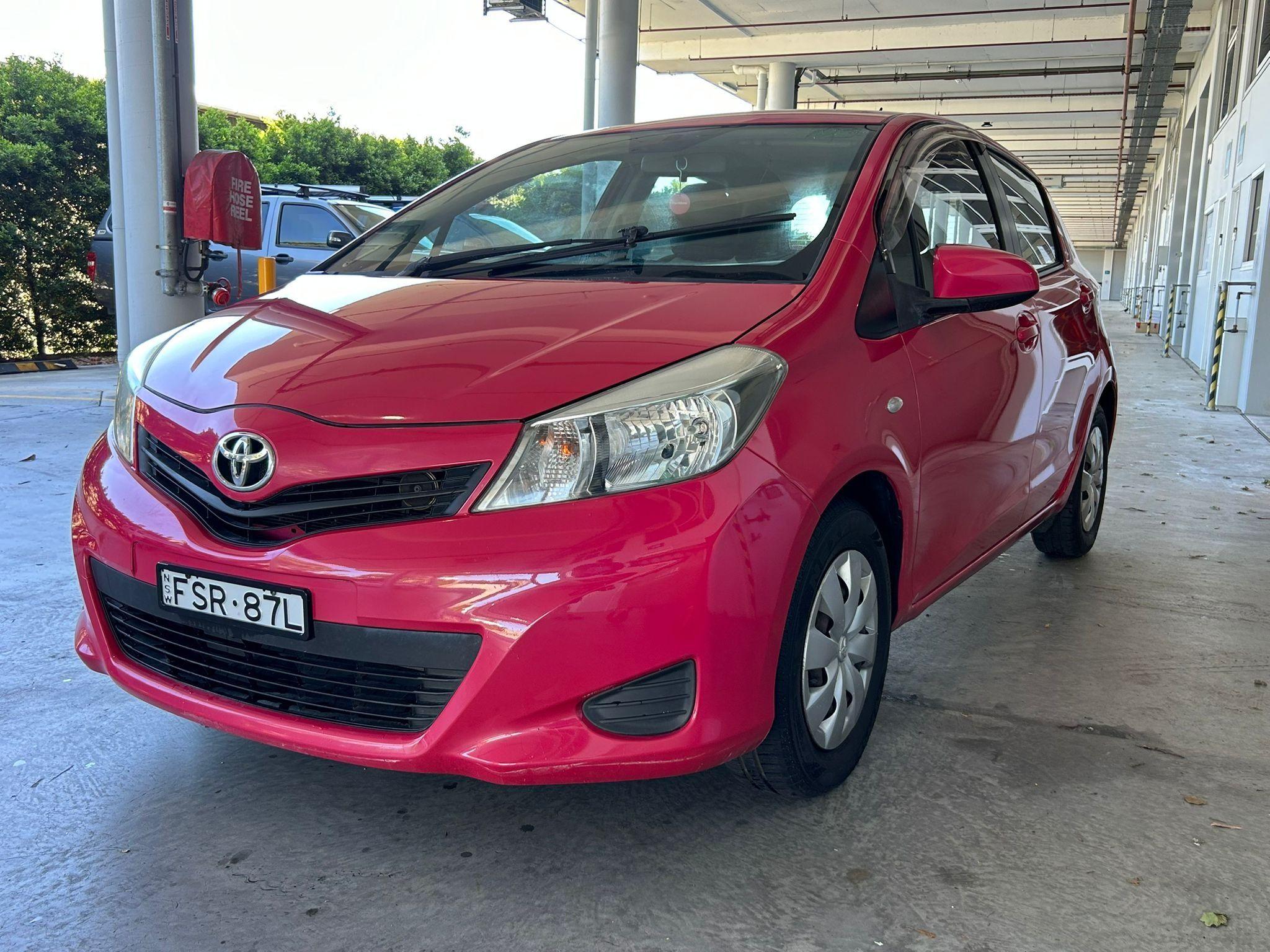 TOYOTA YARIS