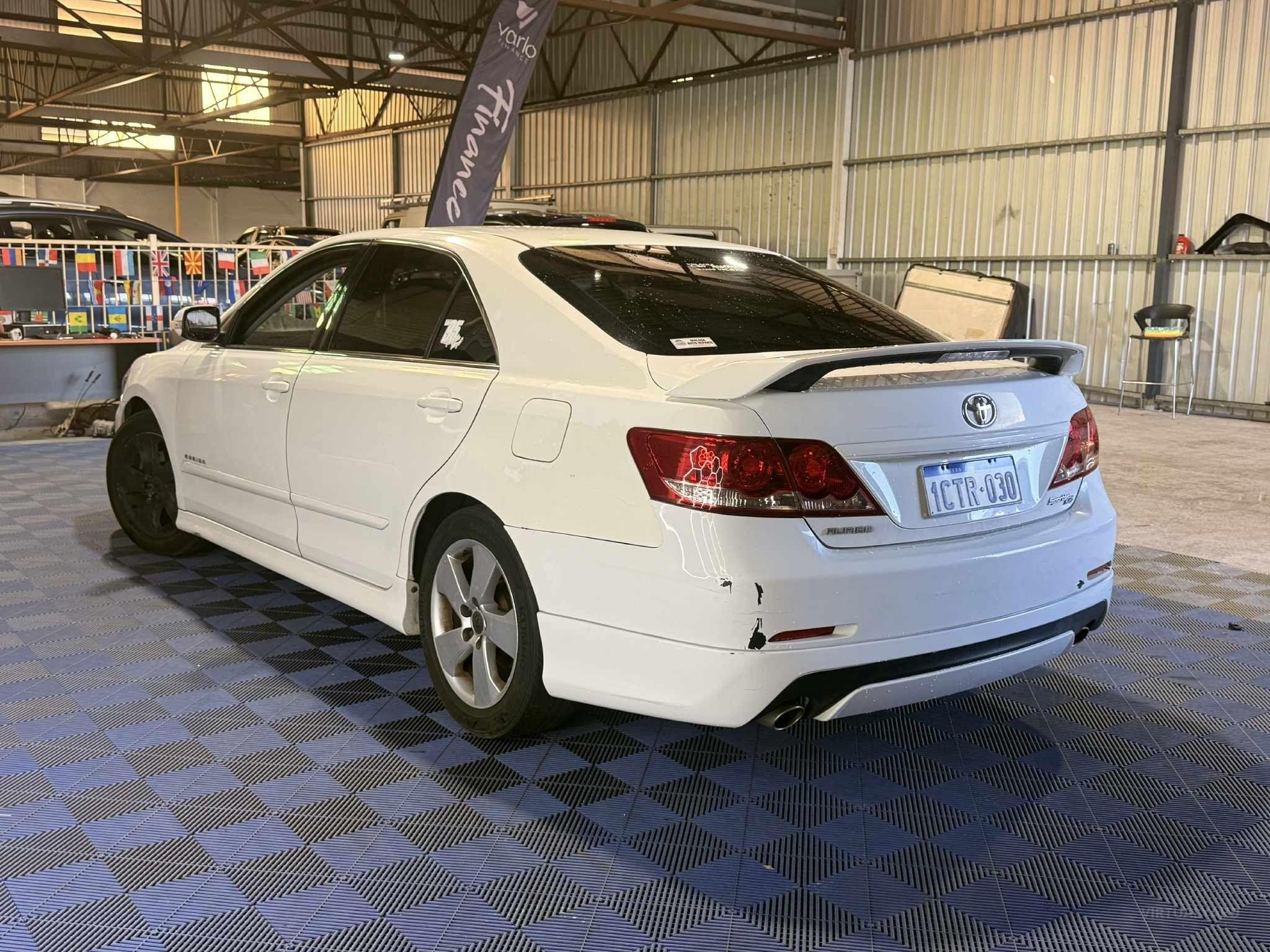 TOYOTA AURION